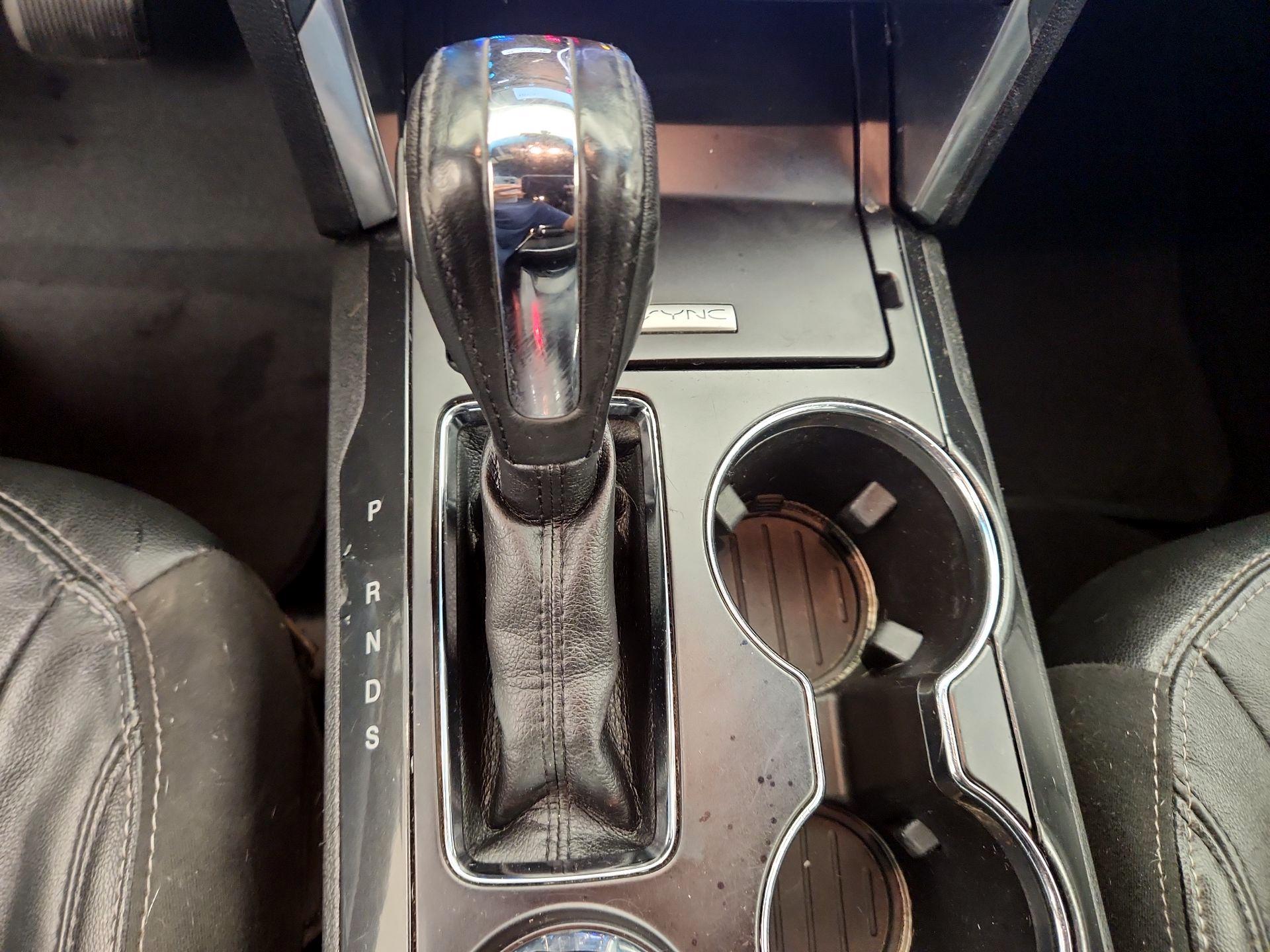 Thumbnail: 2019 Ford Explorer - 18