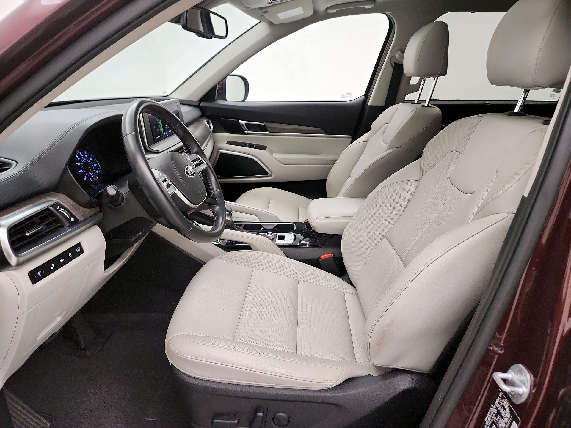 Thumbnail: 2020 Kia Telluride - 11