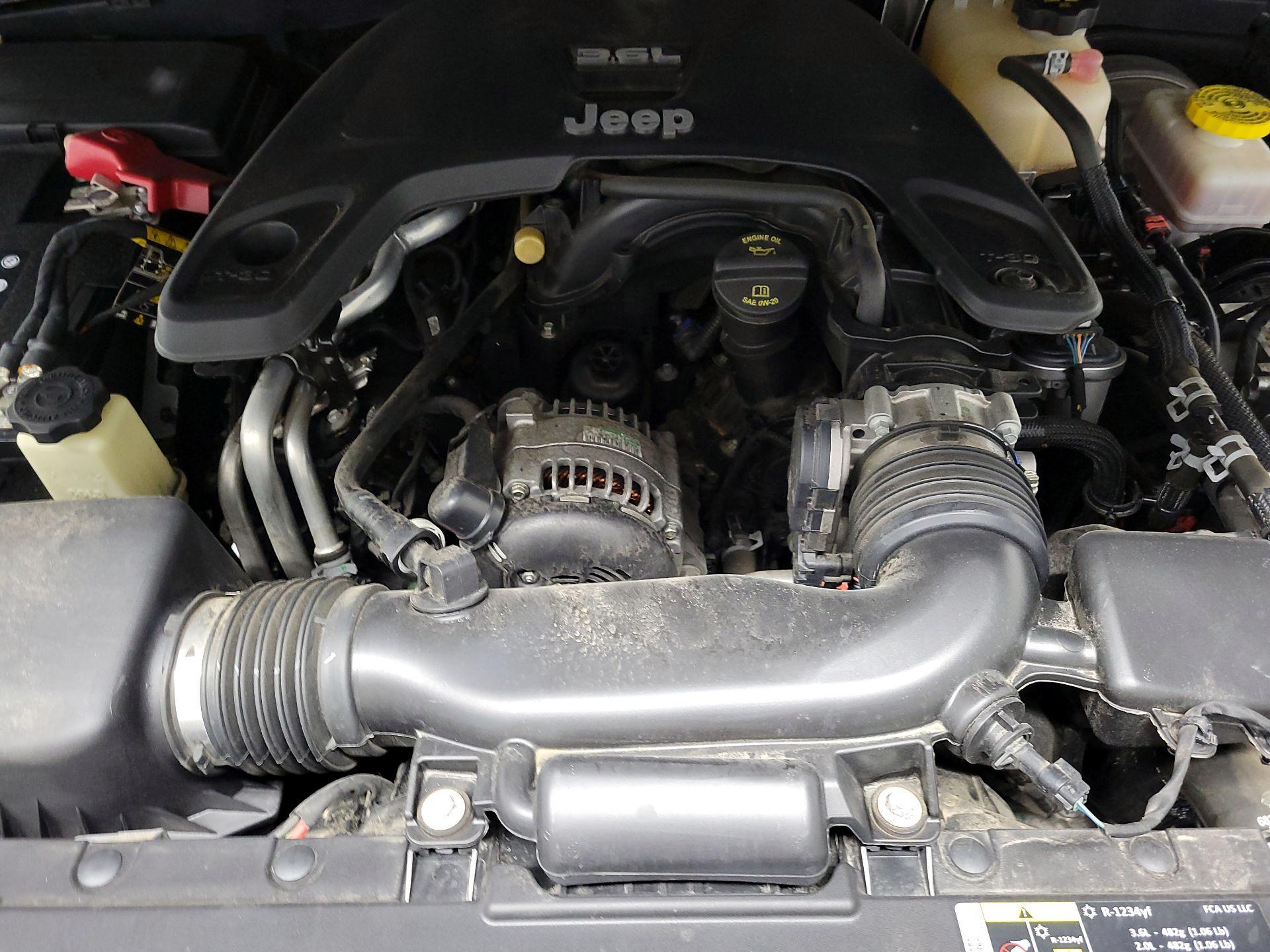 Thumbnail: 2020 Jeep Wrangler - 18