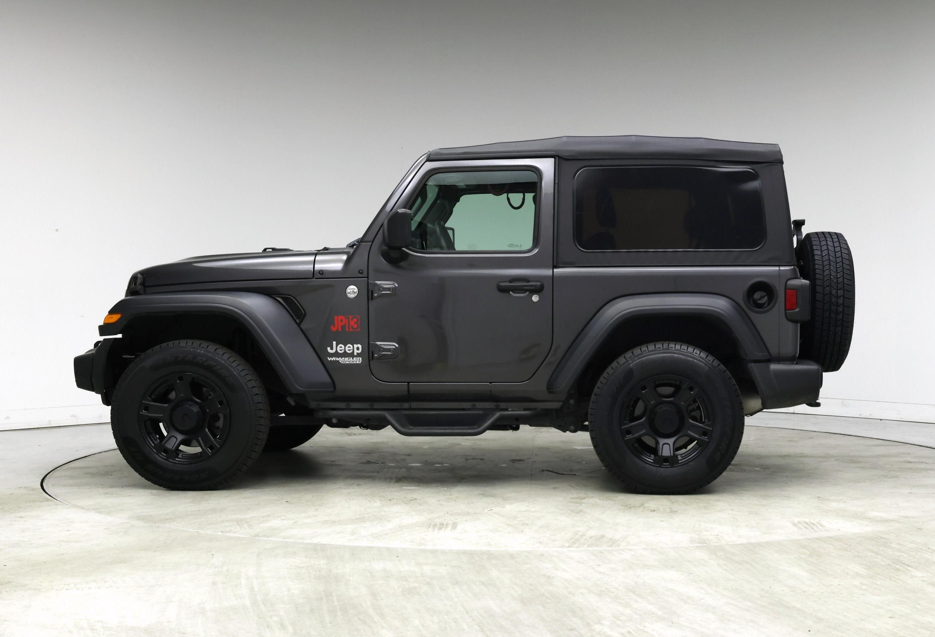 Thumbnail: 2020 Jeep Wrangler - 3