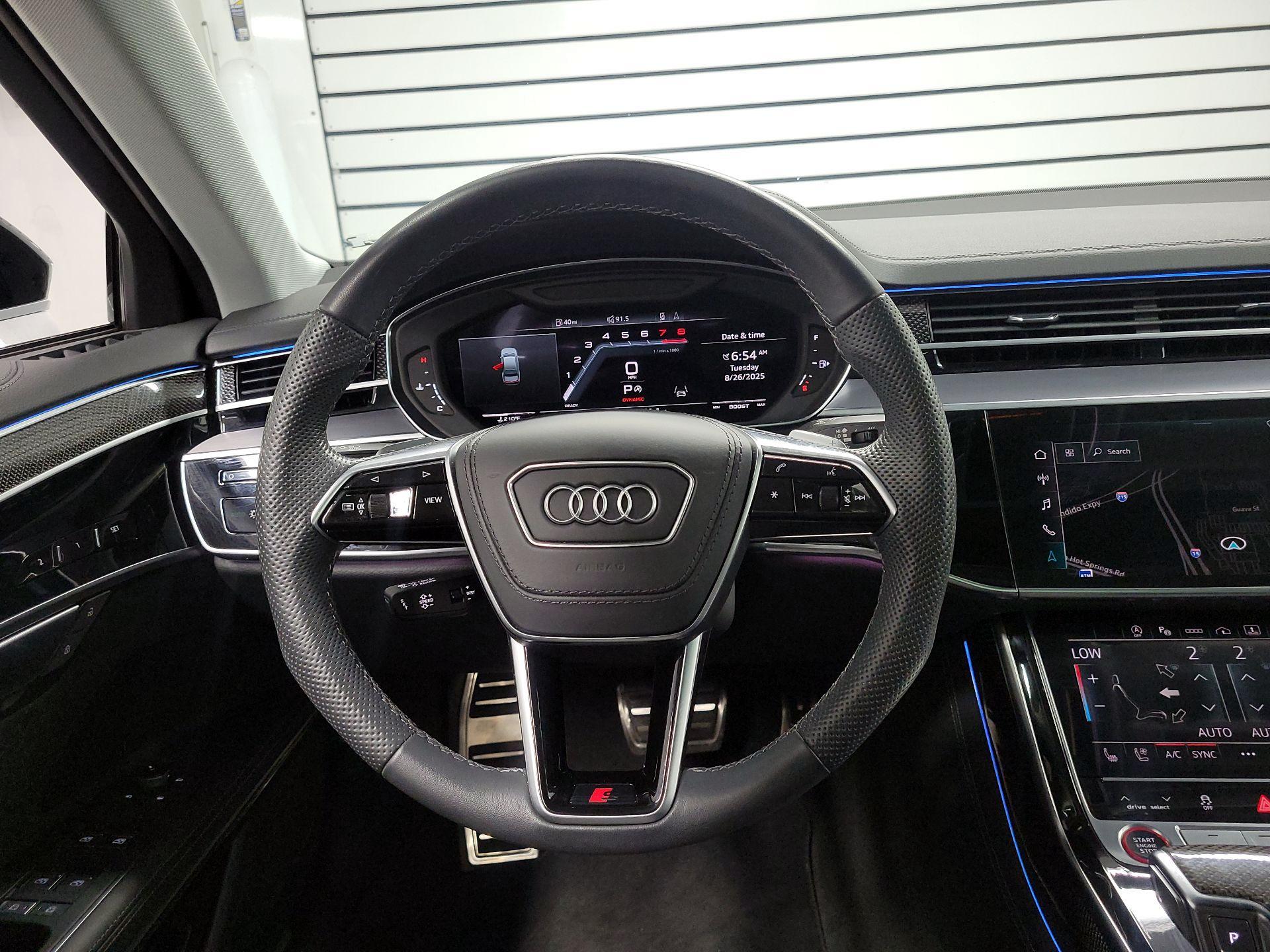 Thumbnail: 2023 Audi S8 - 10
