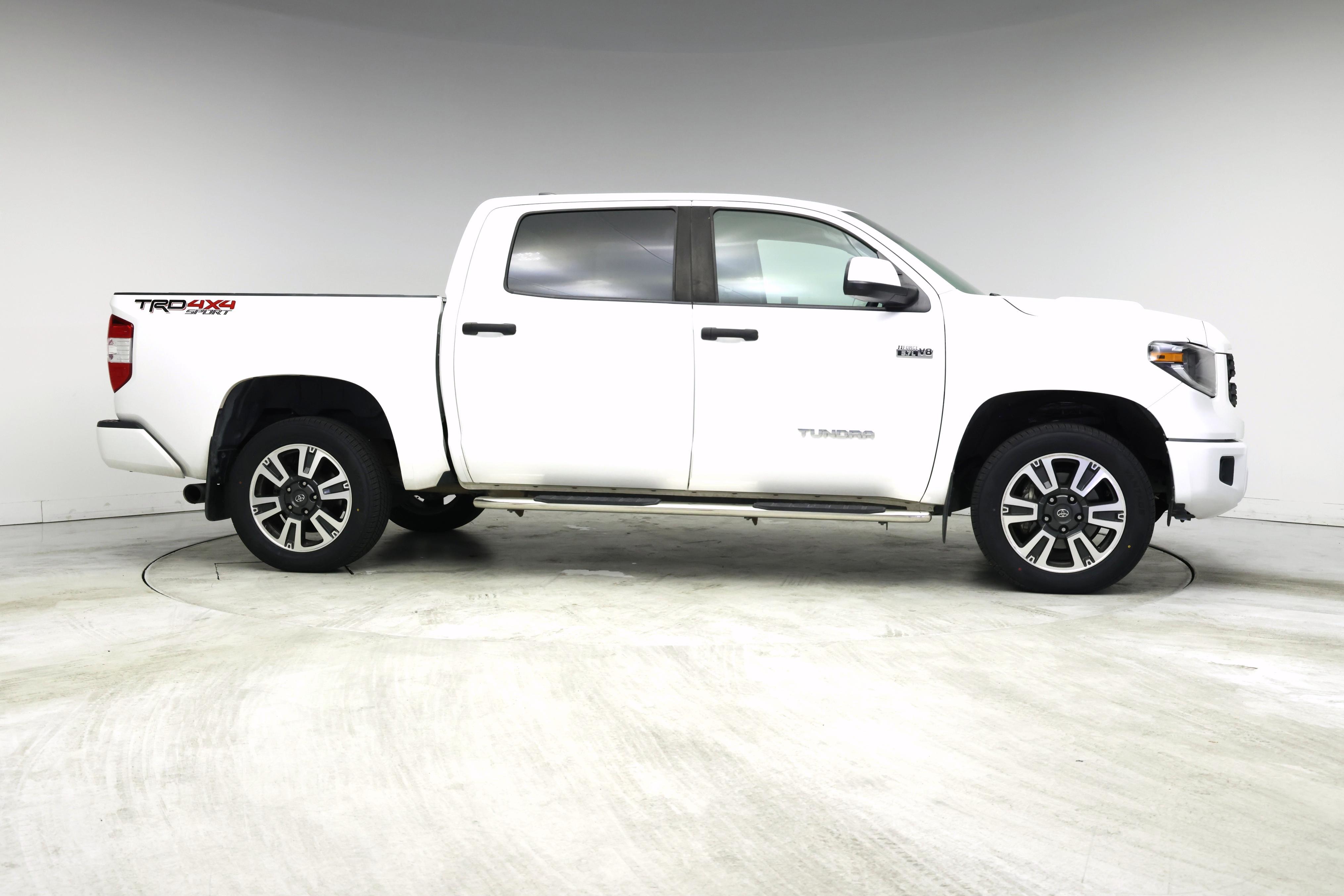 Thumbnail: 2021 Toyota Tundra - 7