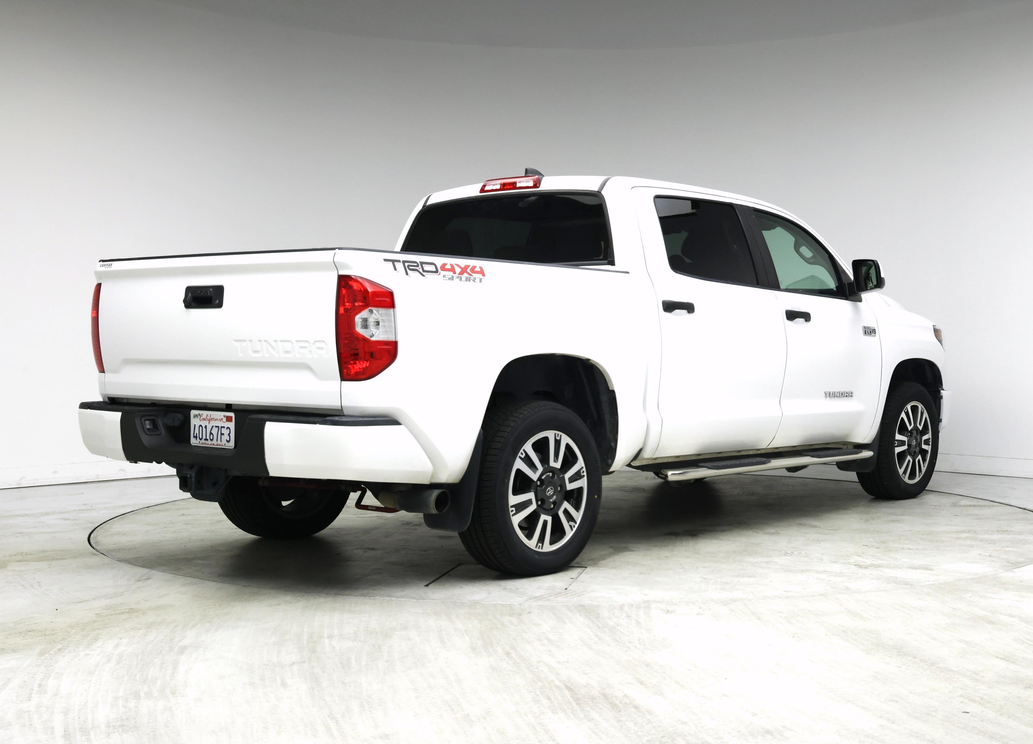 Thumbnail: 2021 Toyota Tundra - 8