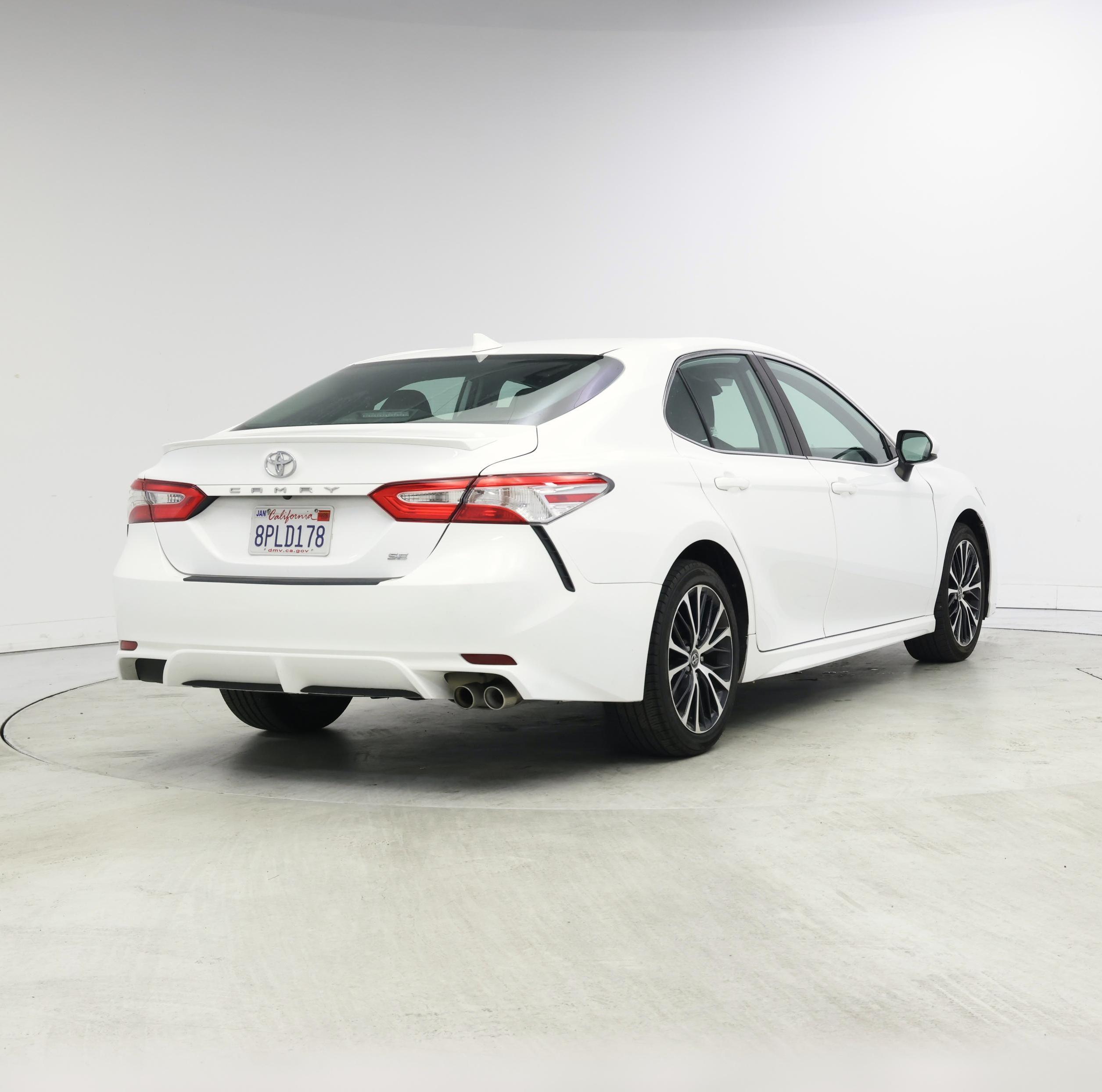 Thumbnail: 2020 Toyota Camry - 8