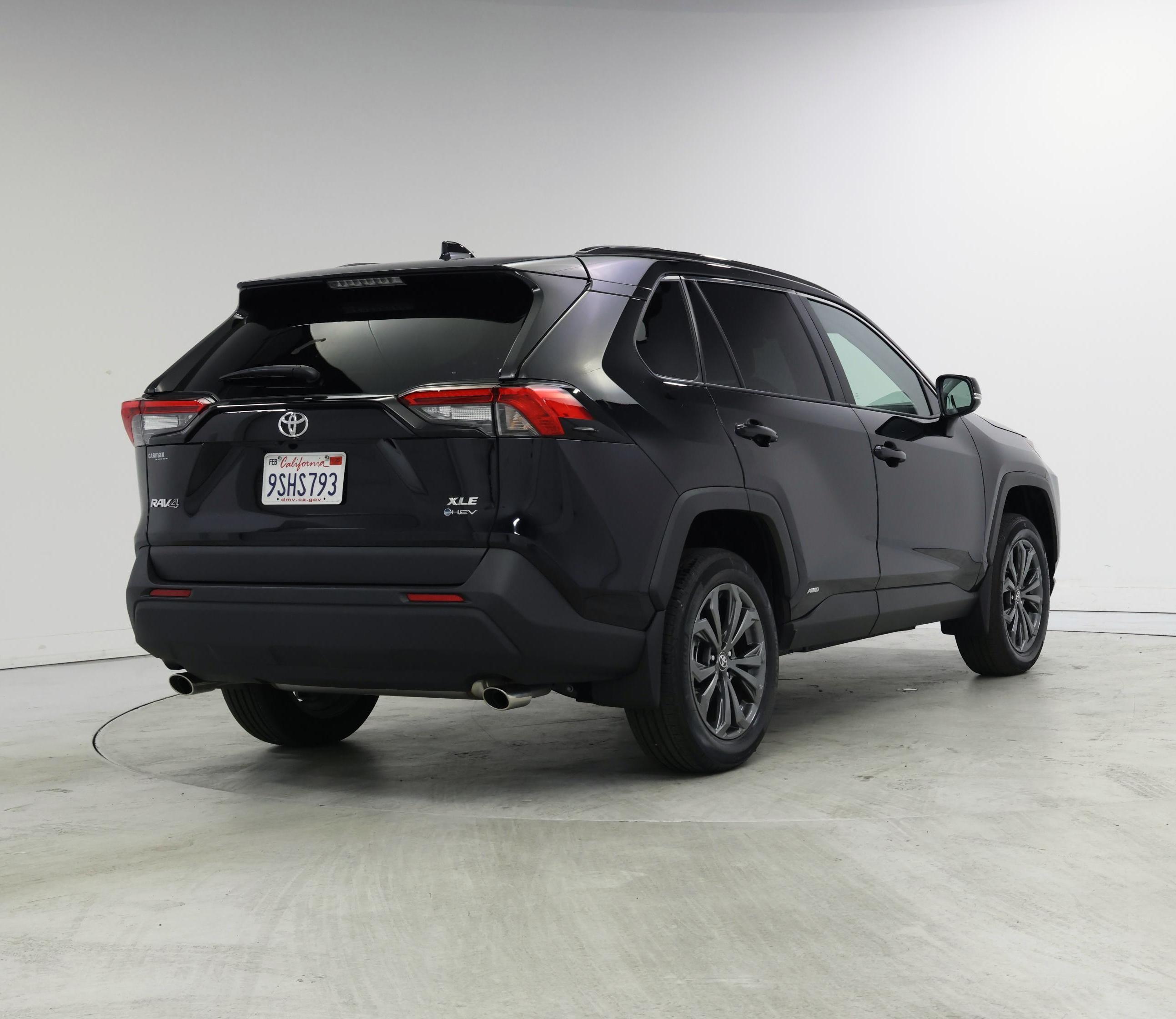 Thumbnail: 2025 Toyota RAV4 - 8