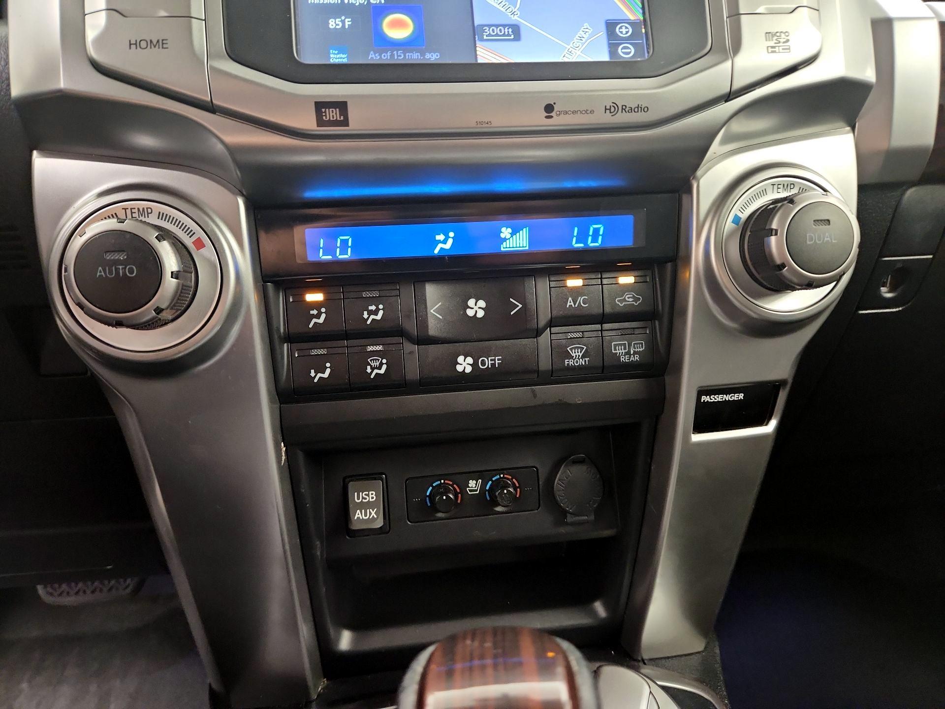 Thumbnail: 2016 Toyota 4Runner - 16