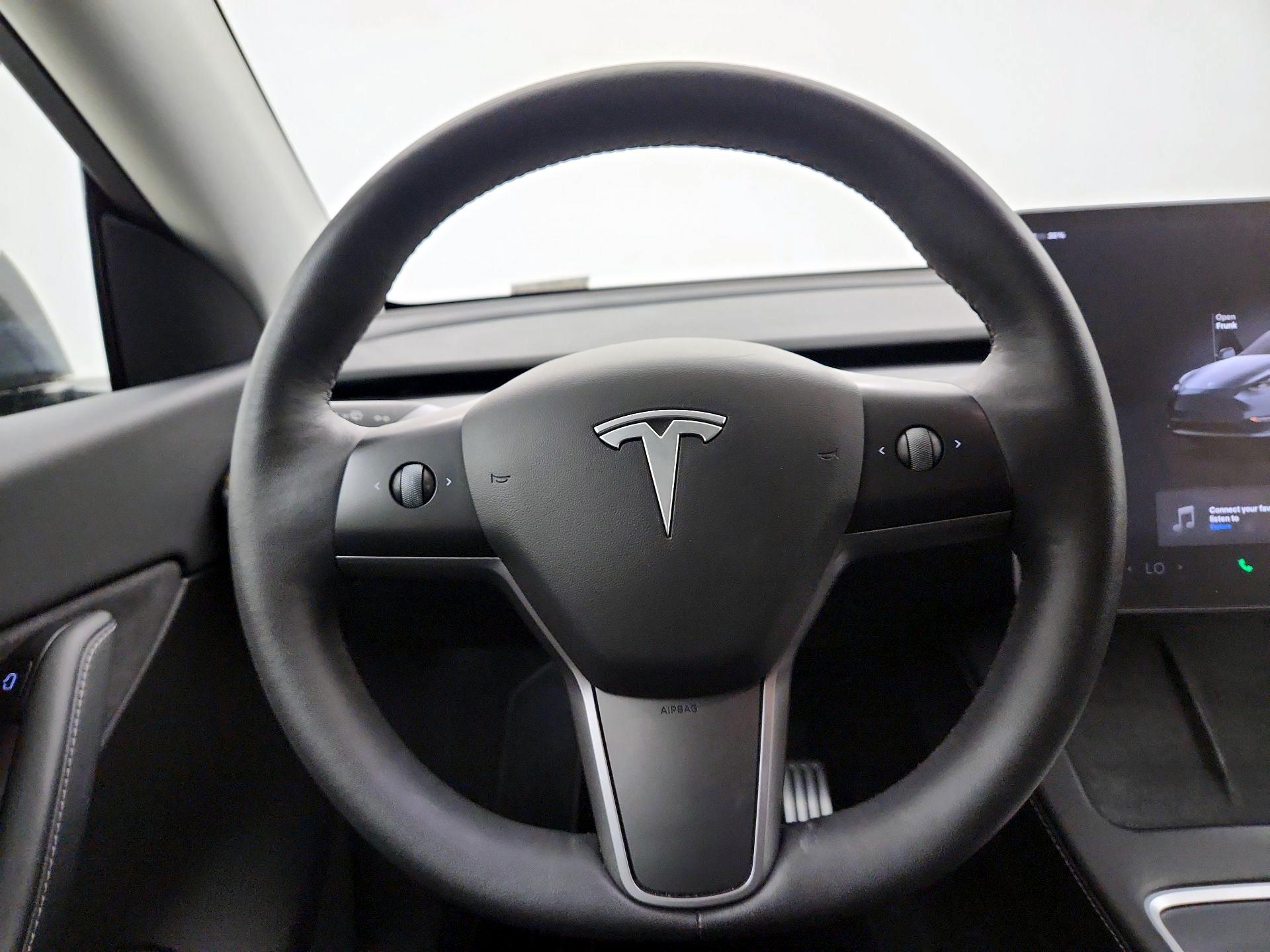 Thumbnail: 2022 Tesla Model Y - 10