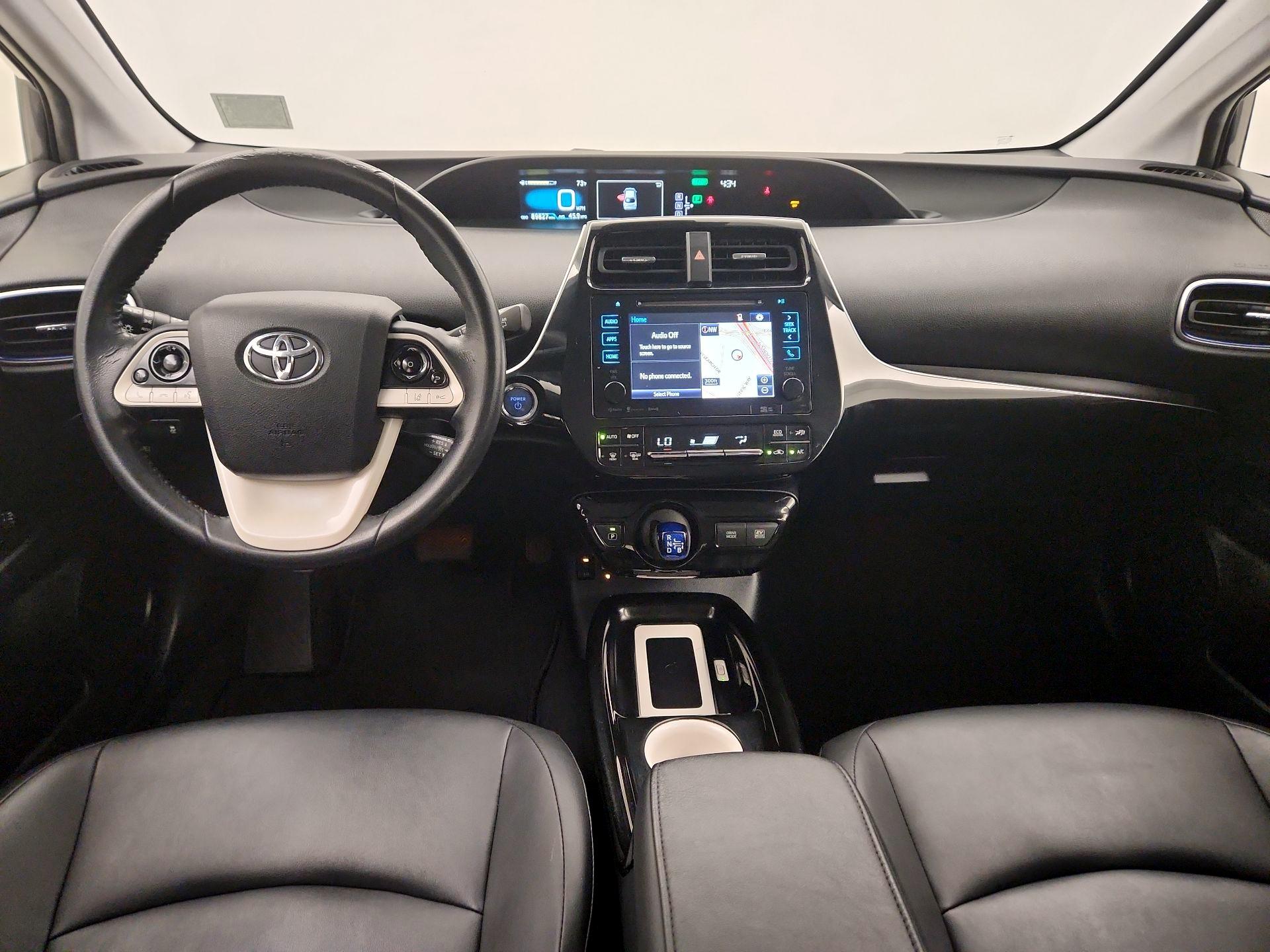 Thumbnail: 2016 Toyota Prius - 9