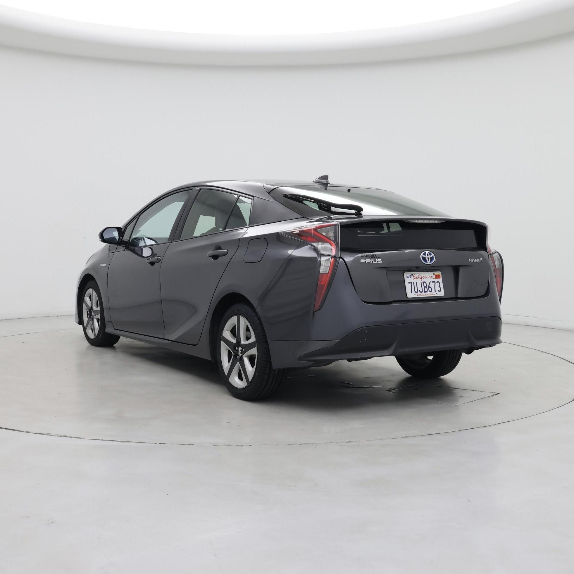 Thumbnail: 2016 Toyota Prius - 2