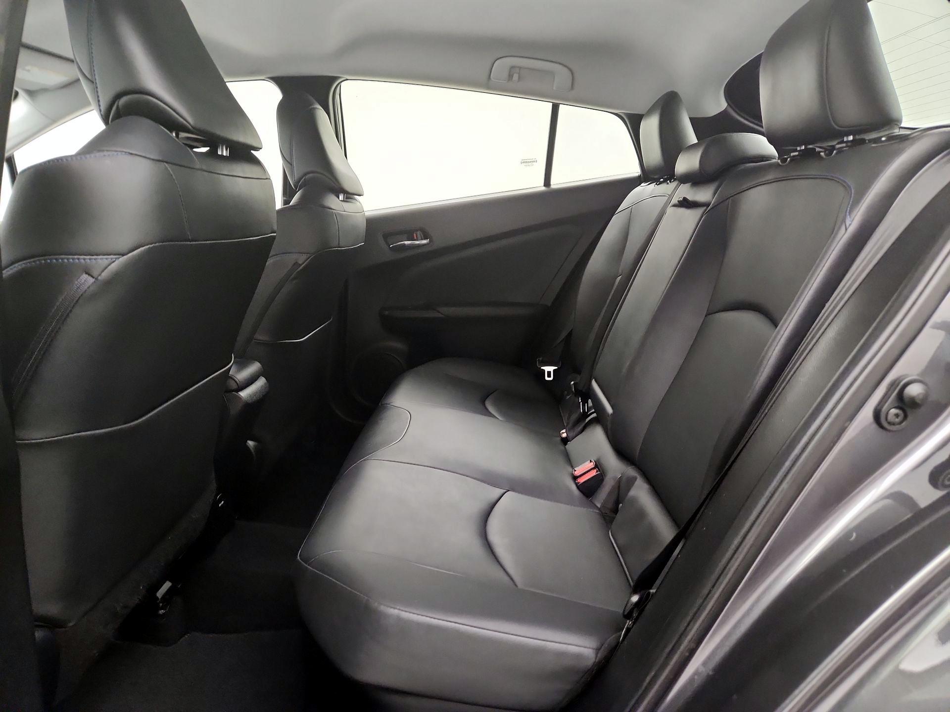 Thumbnail: 2016 Toyota Prius - 19