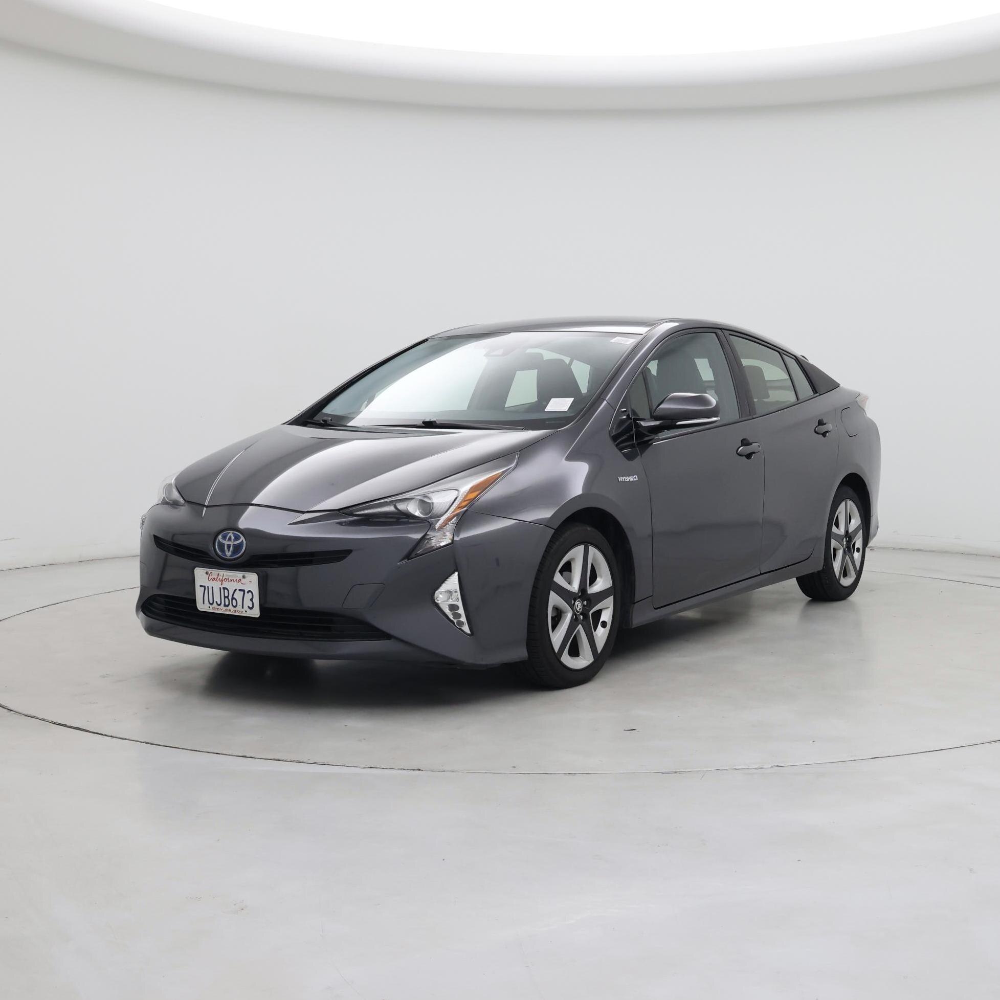 Thumbnail: 2016 Toyota Prius - 4