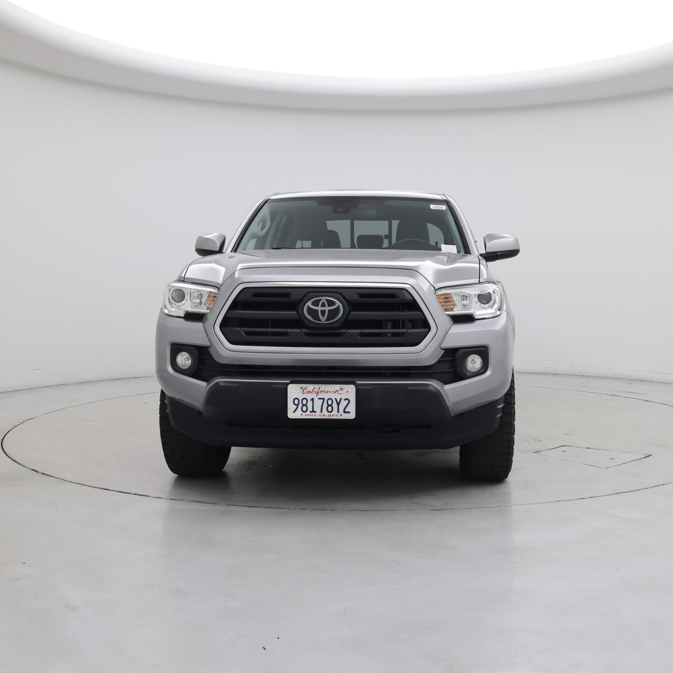 Thumbnail: 2019 Toyota Tacoma - 5