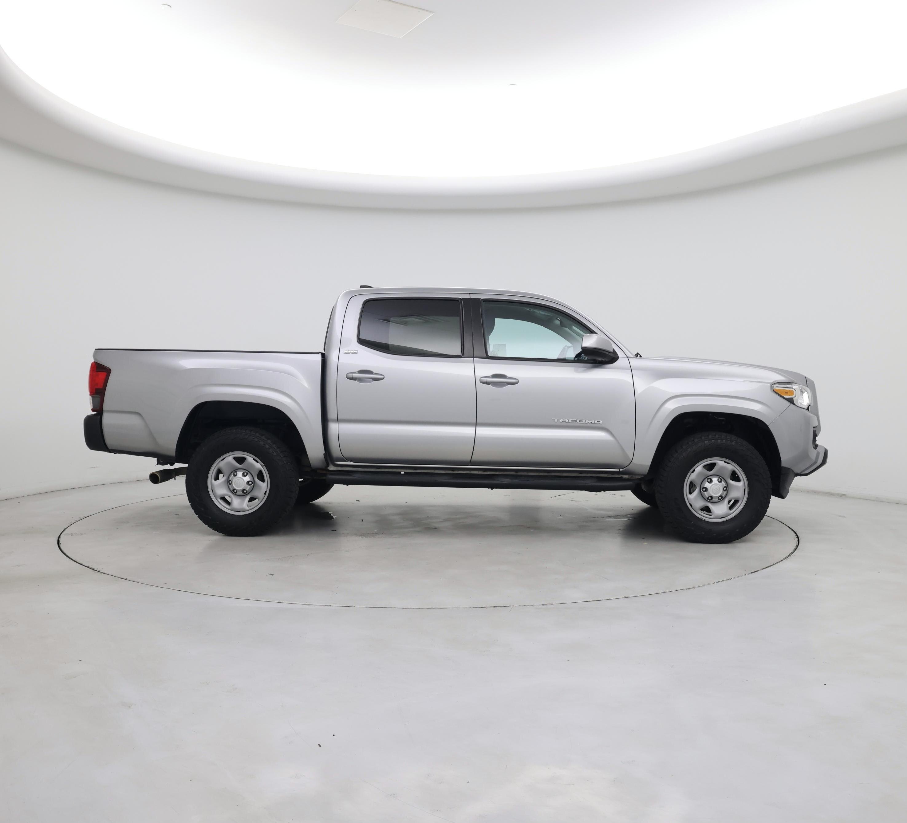 Thumbnail: 2019 Toyota Tacoma - 7