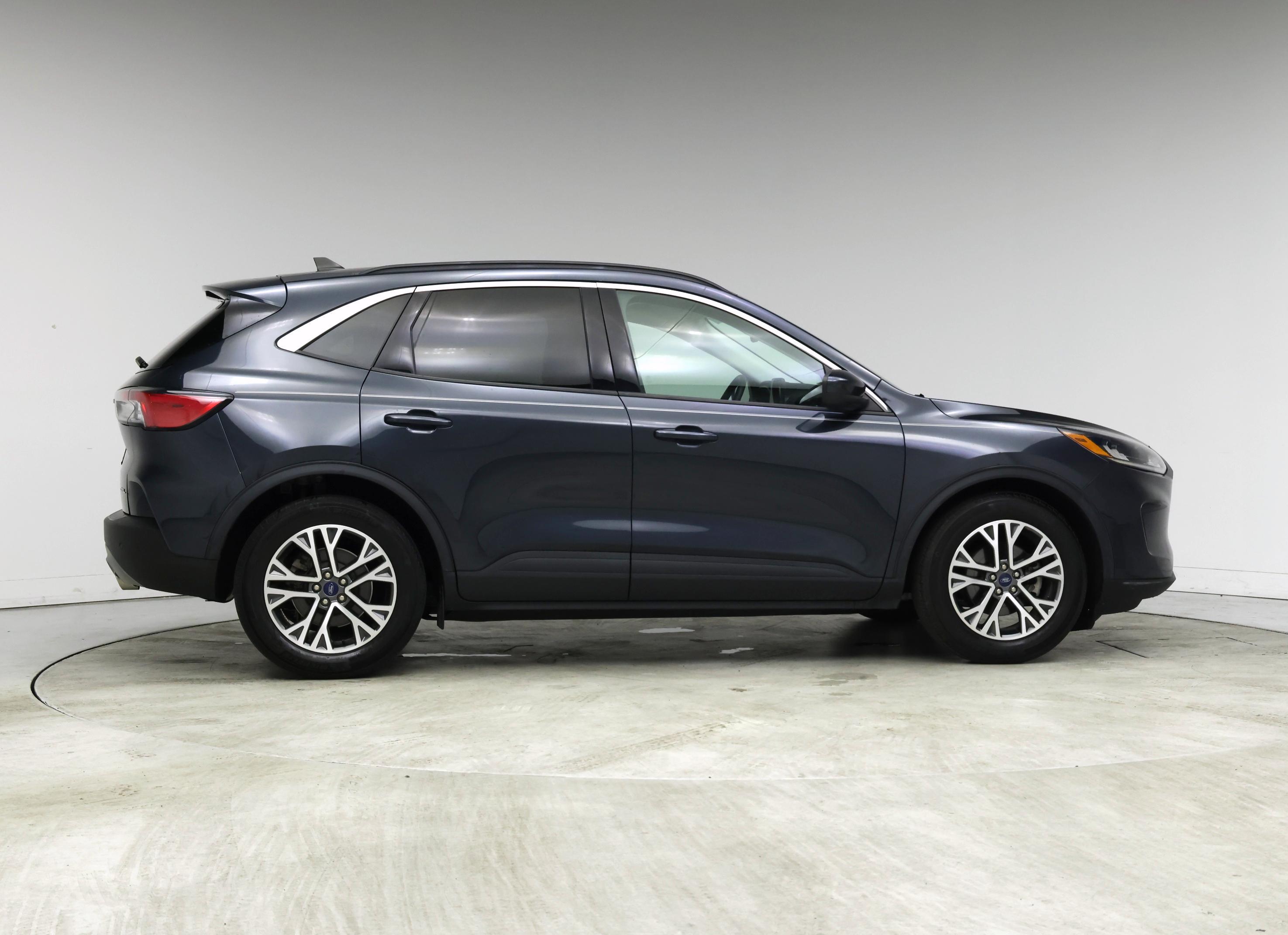 Thumbnail: 2022 Ford Escape - 7