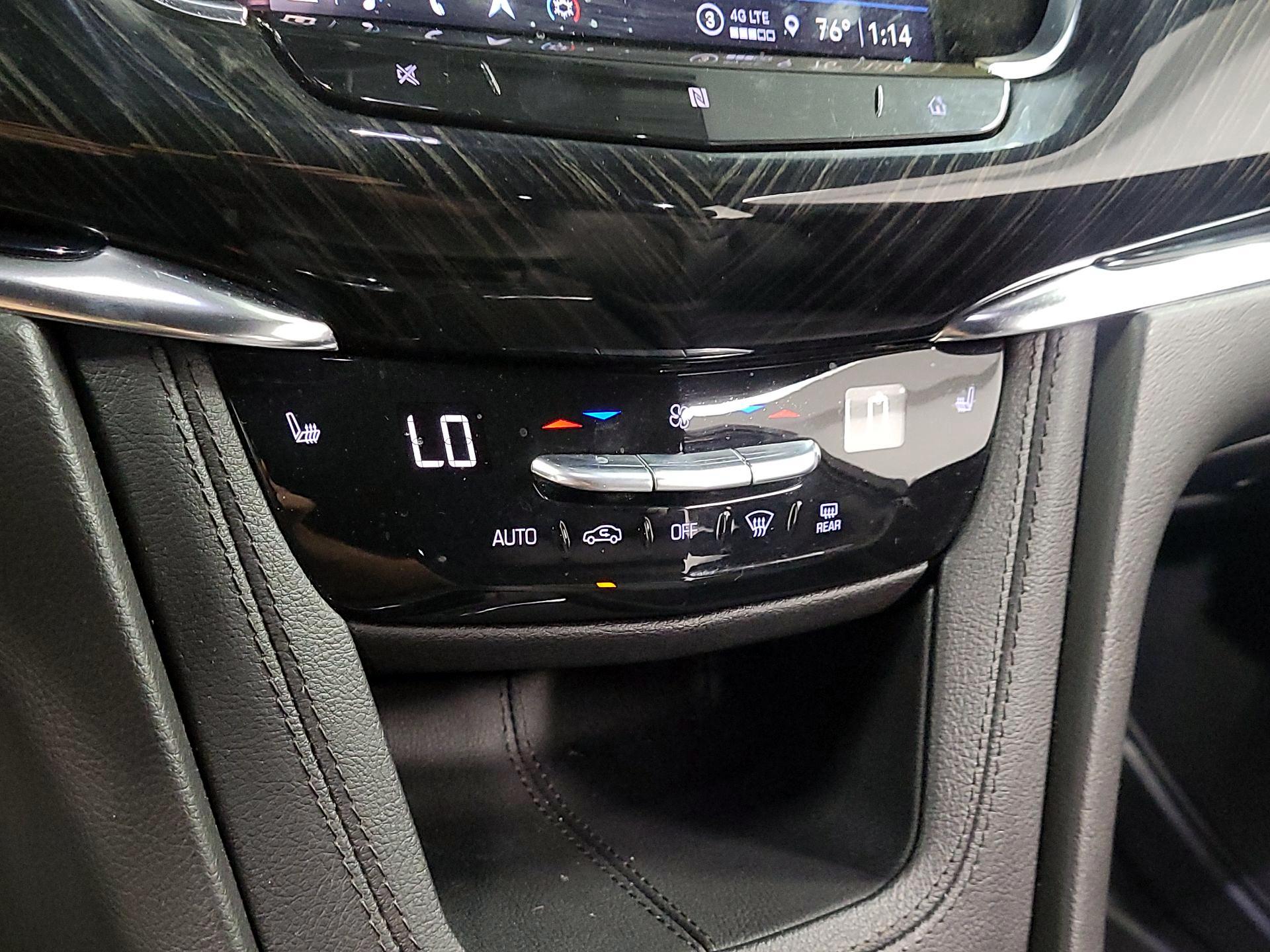 Thumbnail: 2021 Cadillac XT6 - 15