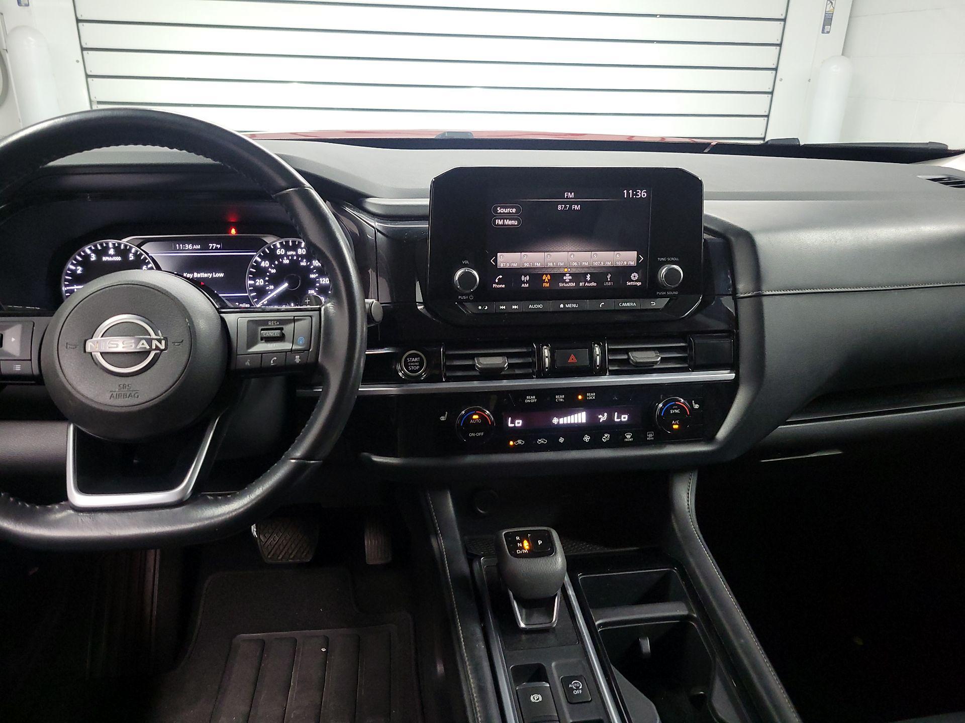 Thumbnail: 2022 Nissan Pathfinder - 9