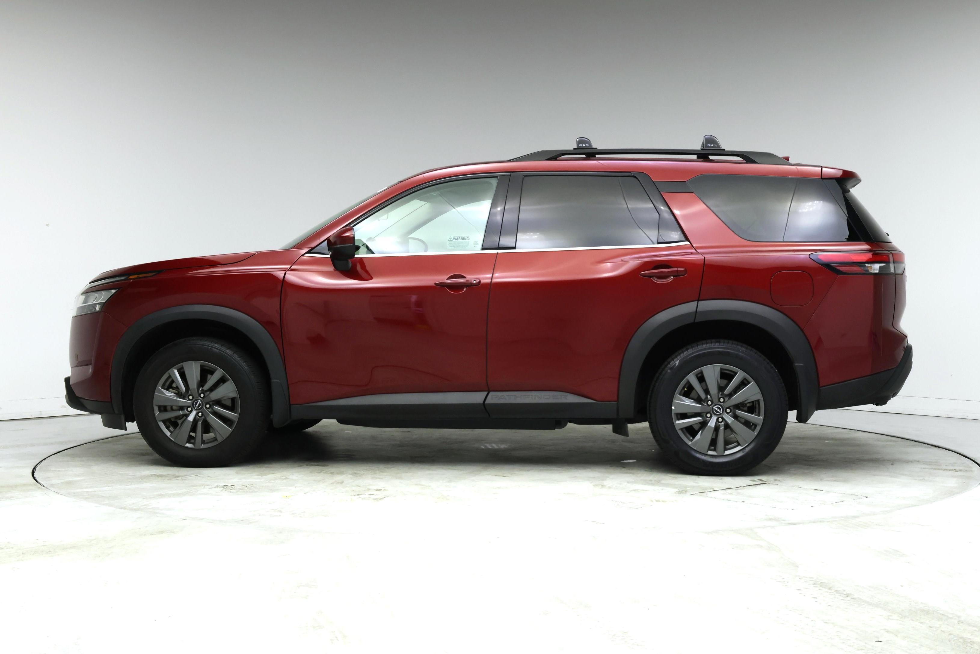 Thumbnail: 2022 Nissan Pathfinder - 3