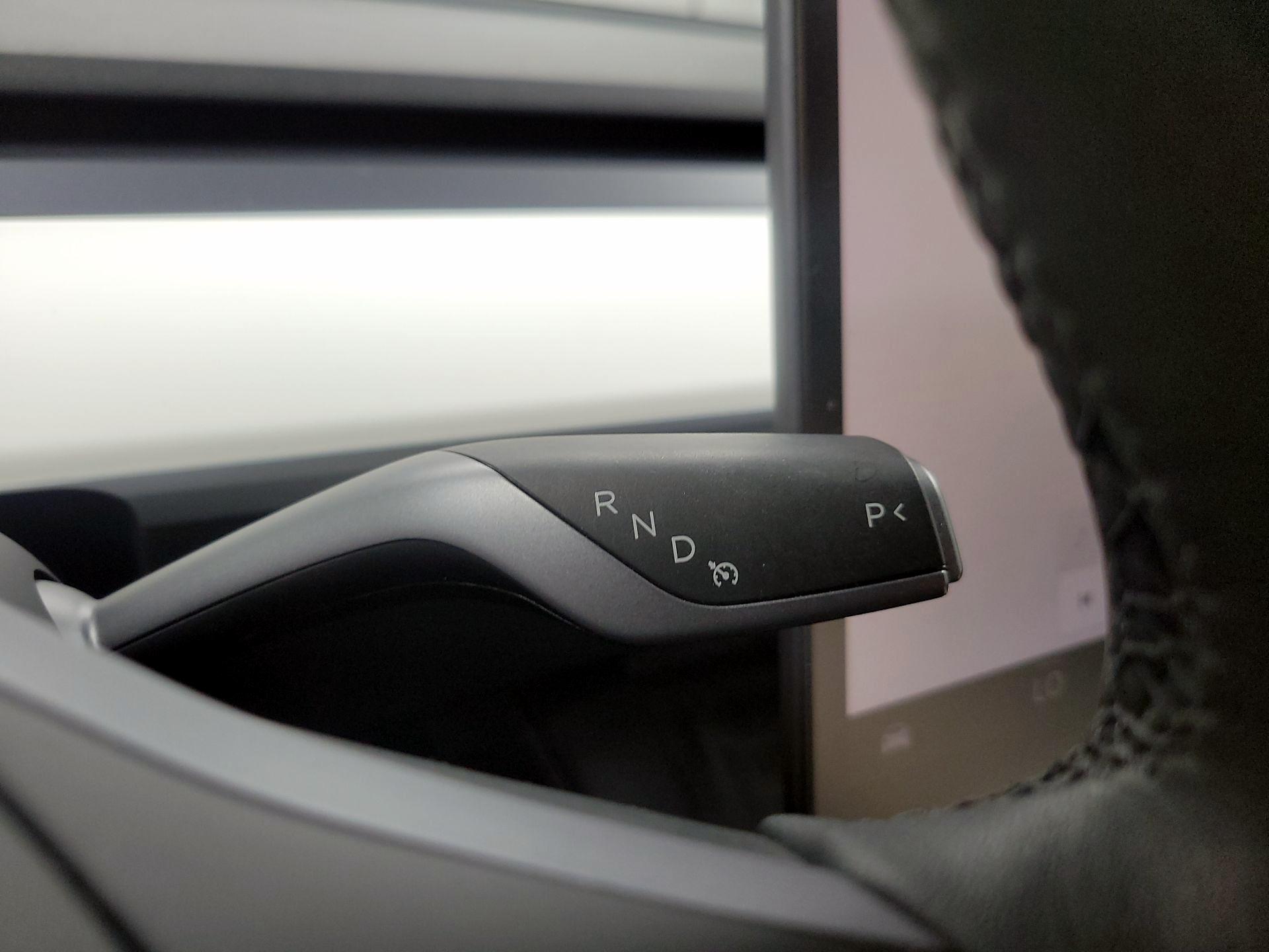 Thumbnail: 2023 Tesla Model 3 - 16