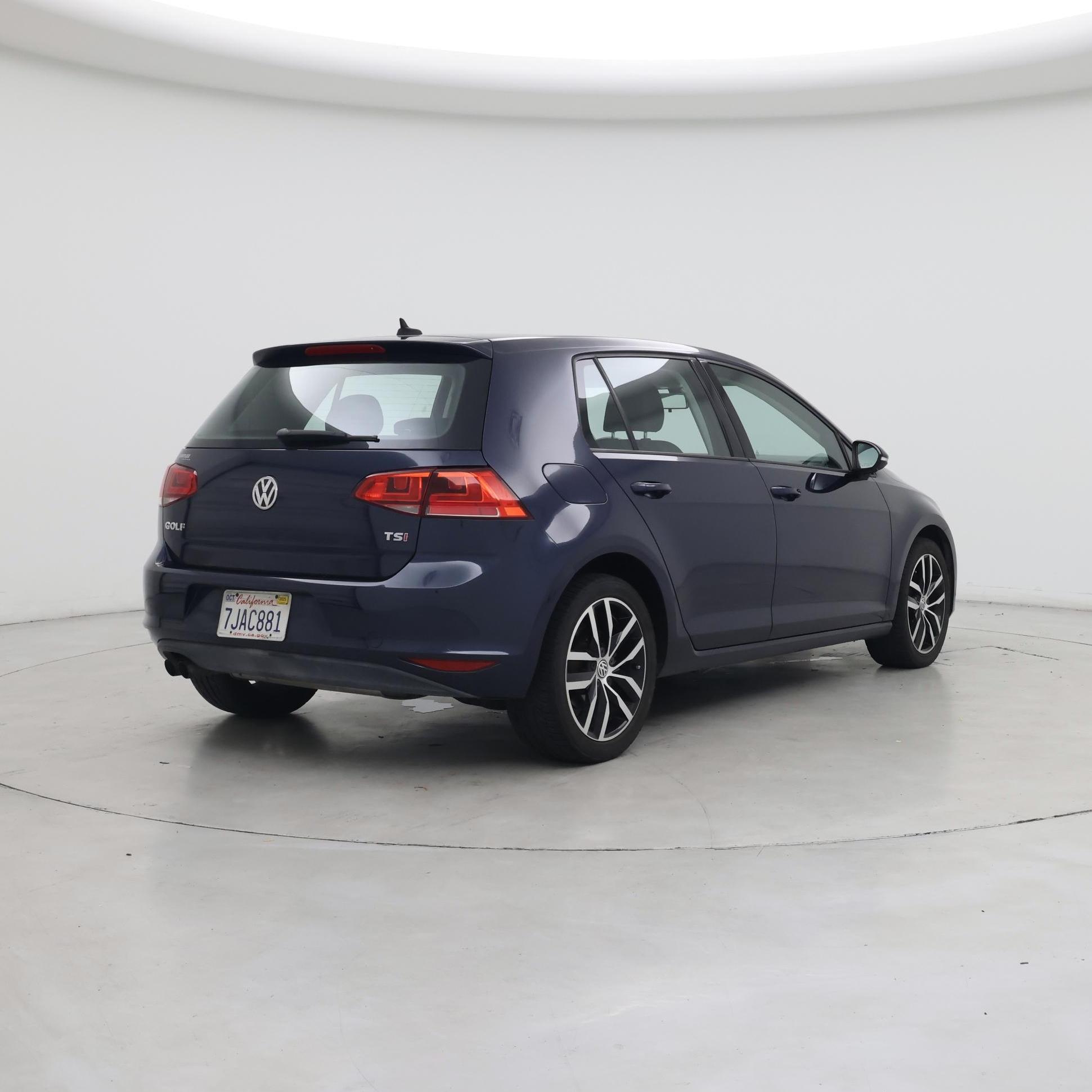 Thumbnail: 2015 Volkswagen Golf - 8