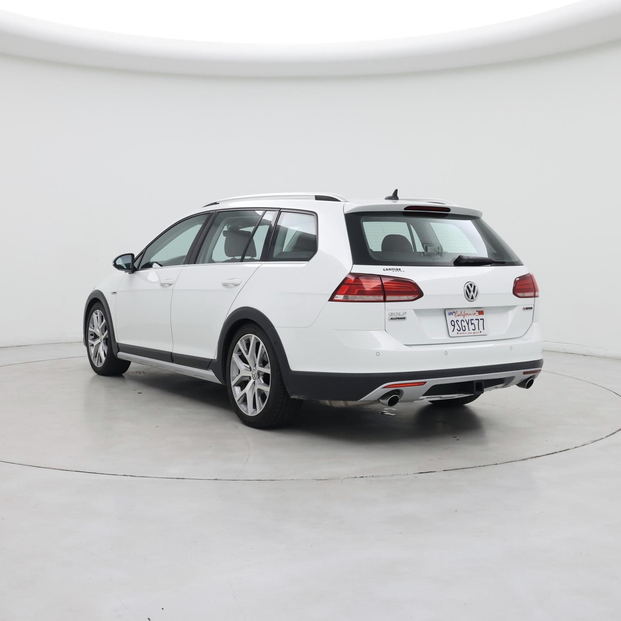 Thumbnail: 2019 Volkswagen Golf - 2