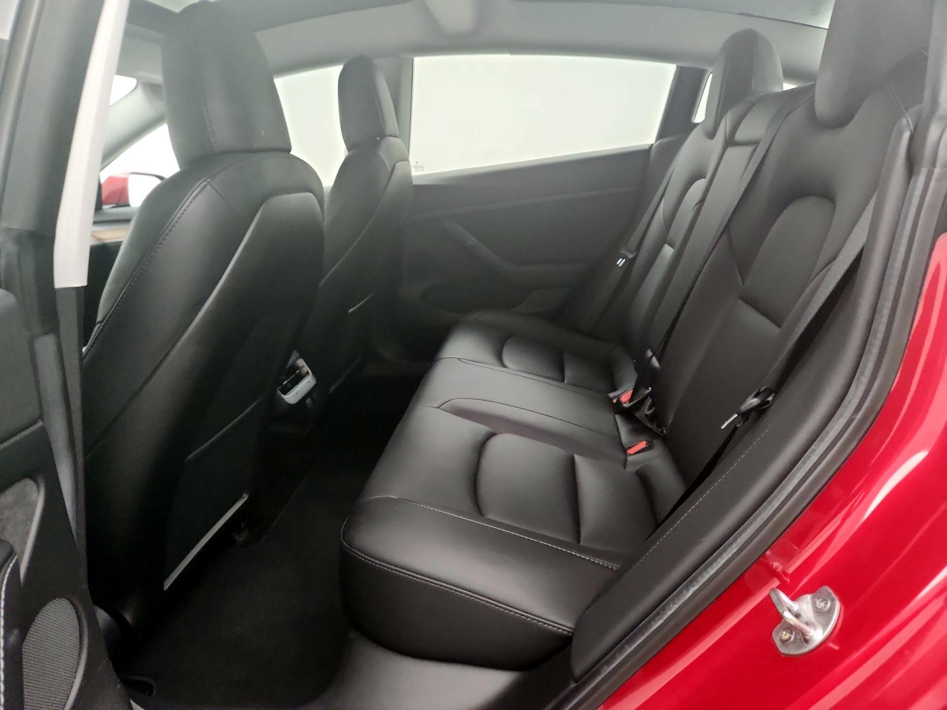 Thumbnail: 2021 Tesla Model 3 - 18