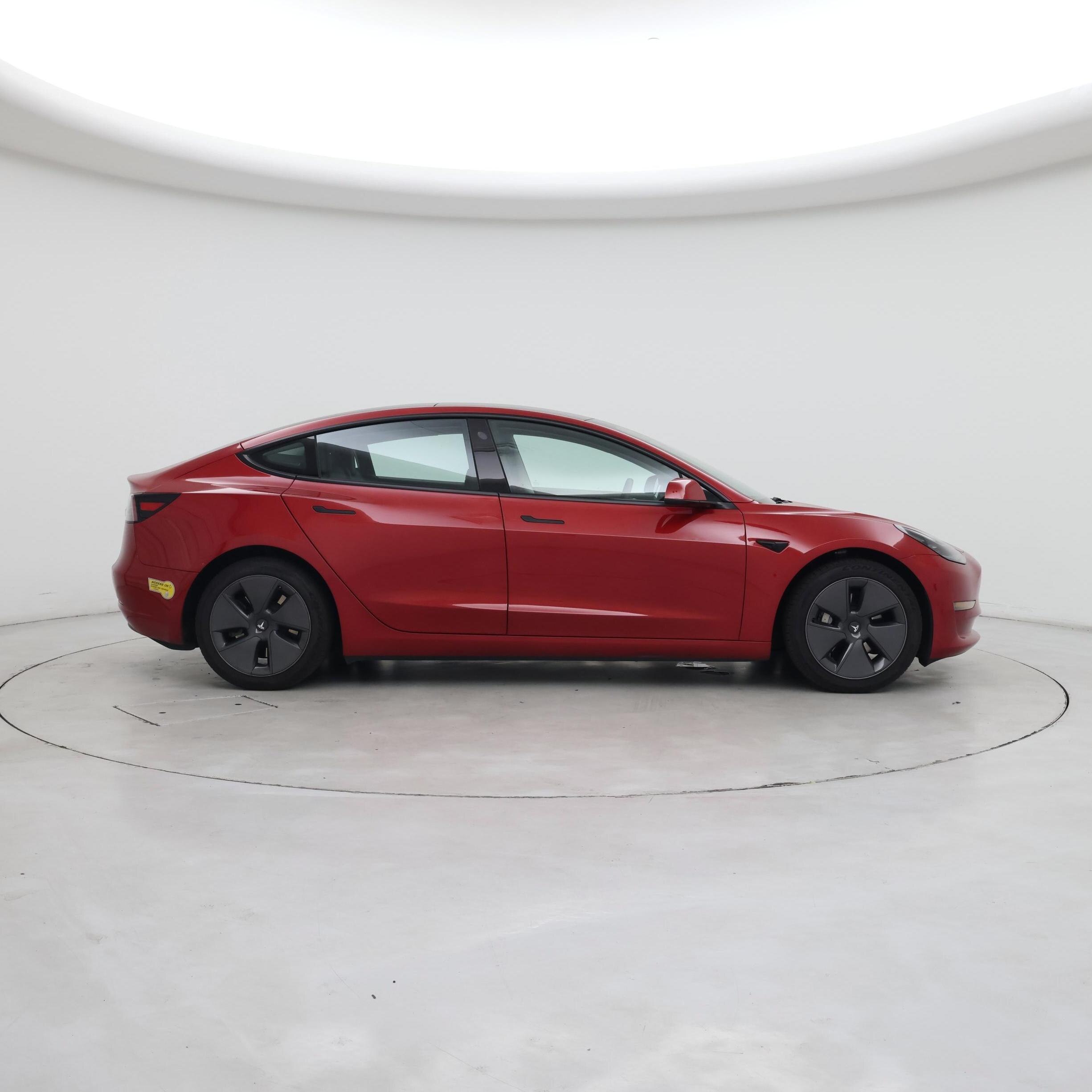 Thumbnail: 2021 Tesla Model 3 - 7