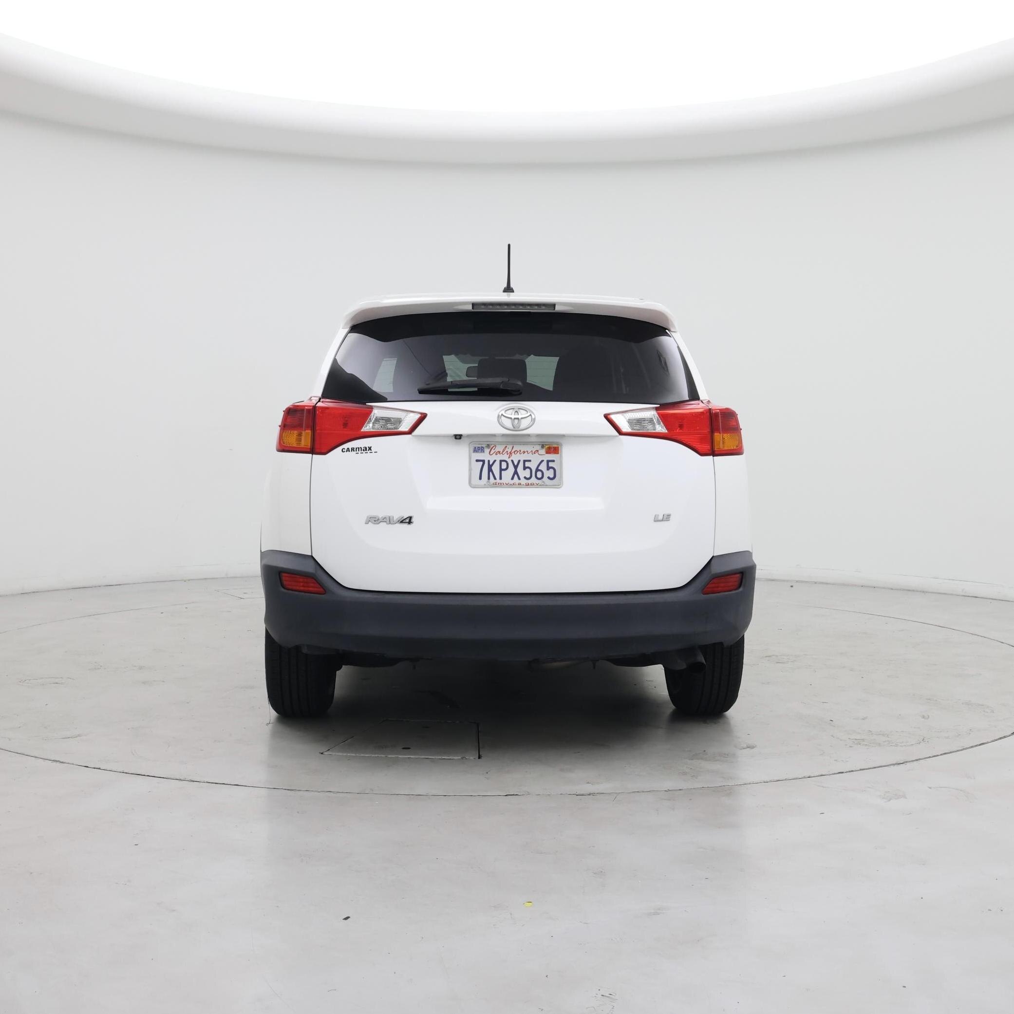Thumbnail: 2015 Toyota RAV4 - 6