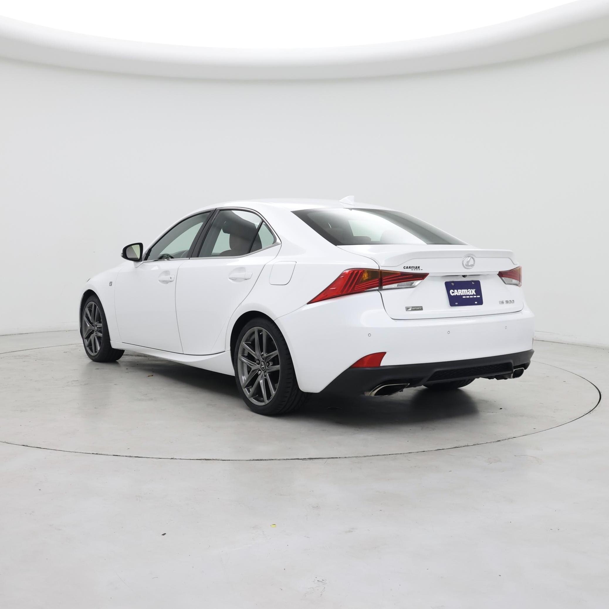 Thumbnail: 2019 Lexus IS - 2