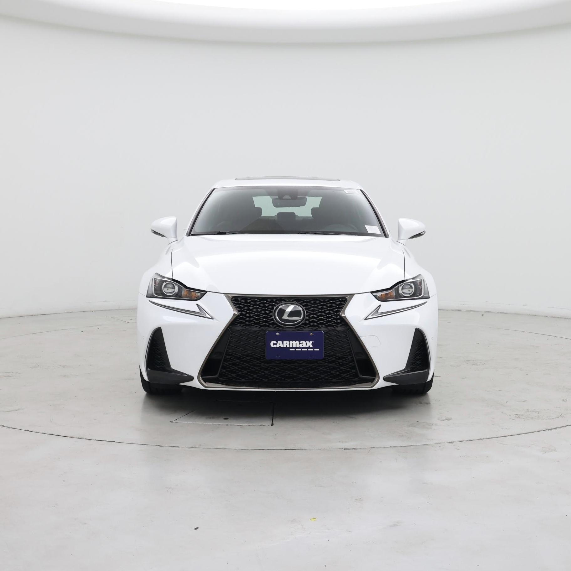 Thumbnail: 2019 Lexus IS - 5