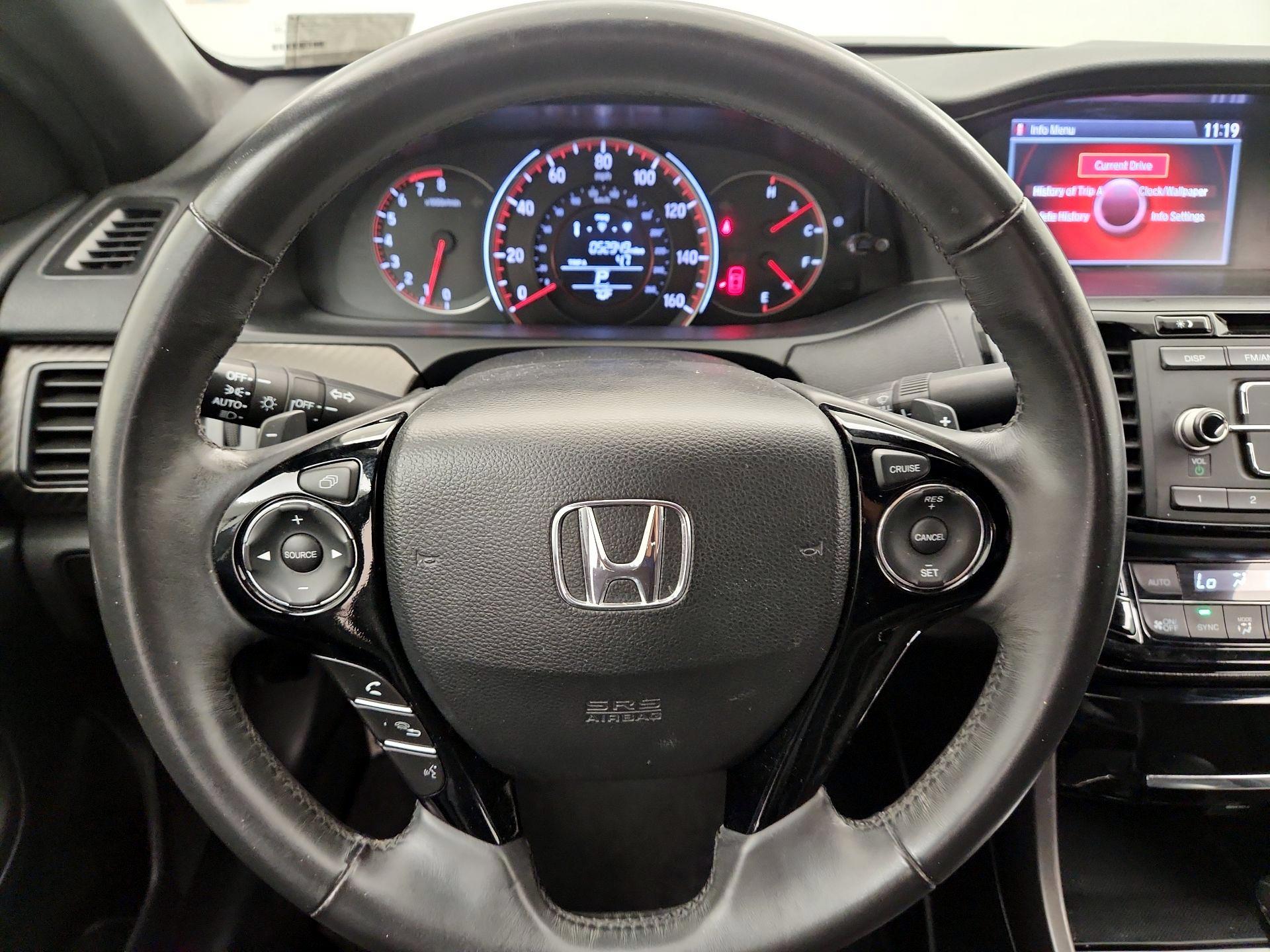 Thumbnail: 2017 Honda Accord - 10