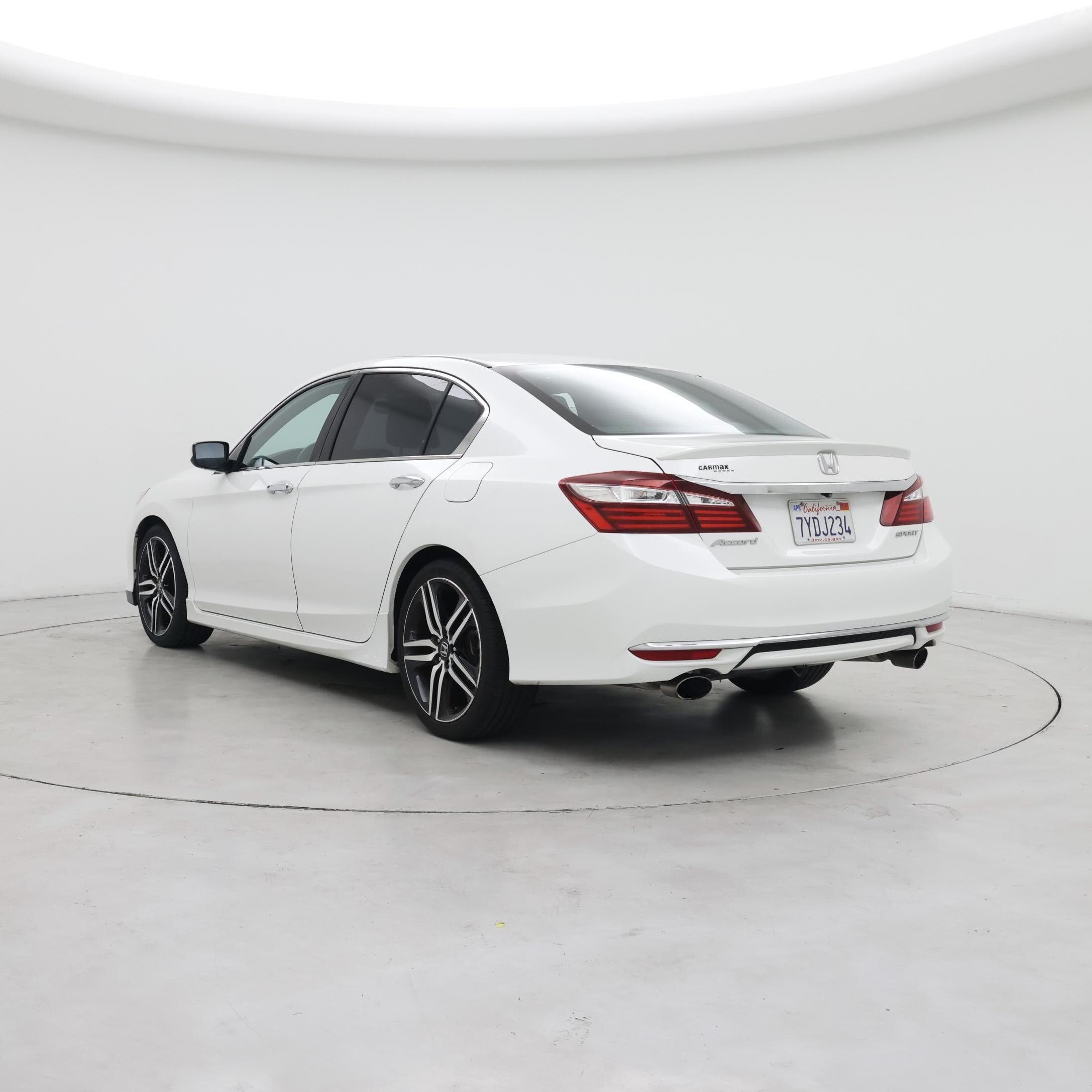 Thumbnail: 2017 Honda Accord - 2