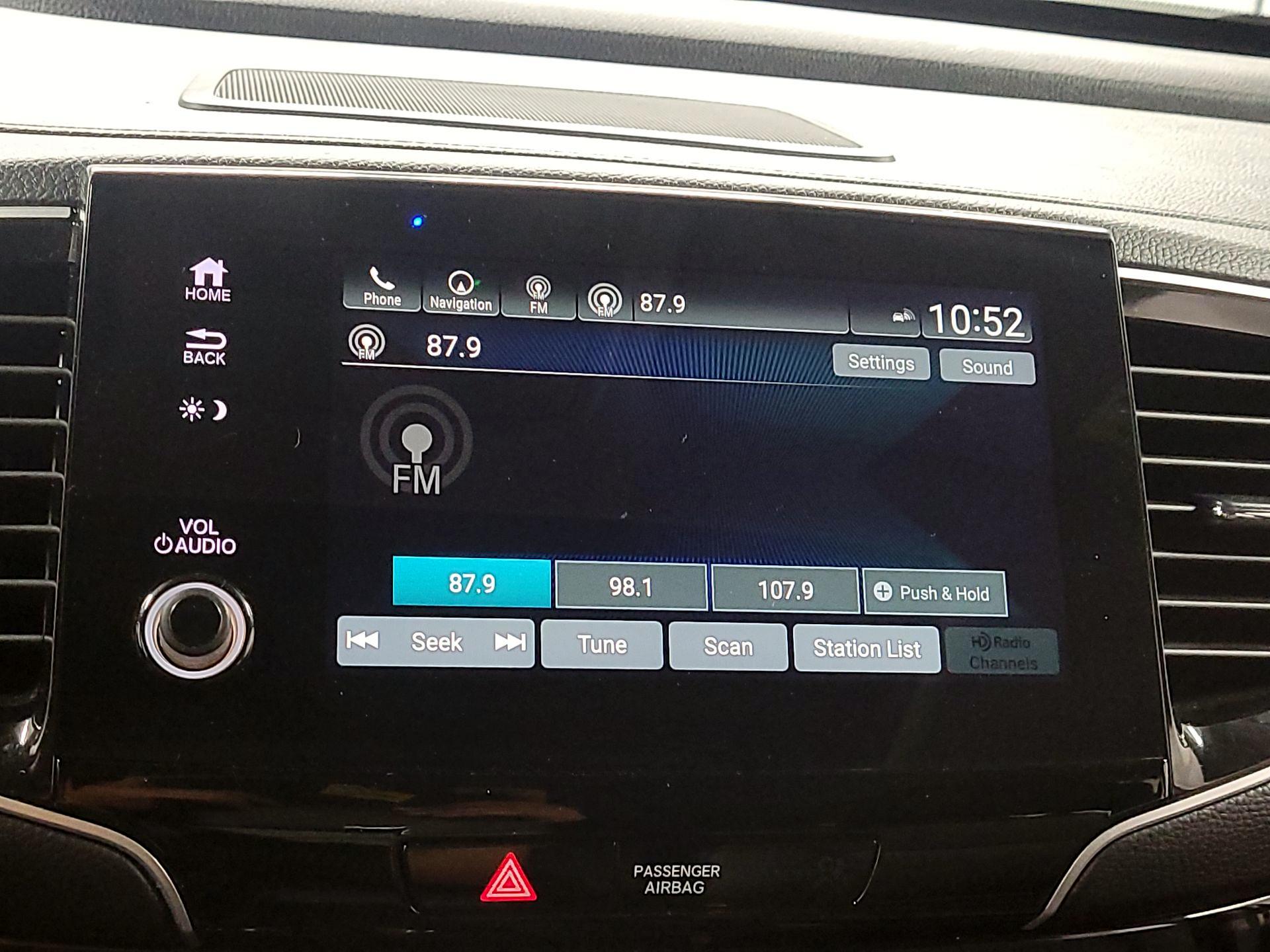 Thumbnail: 2021 Honda Pilot - 16