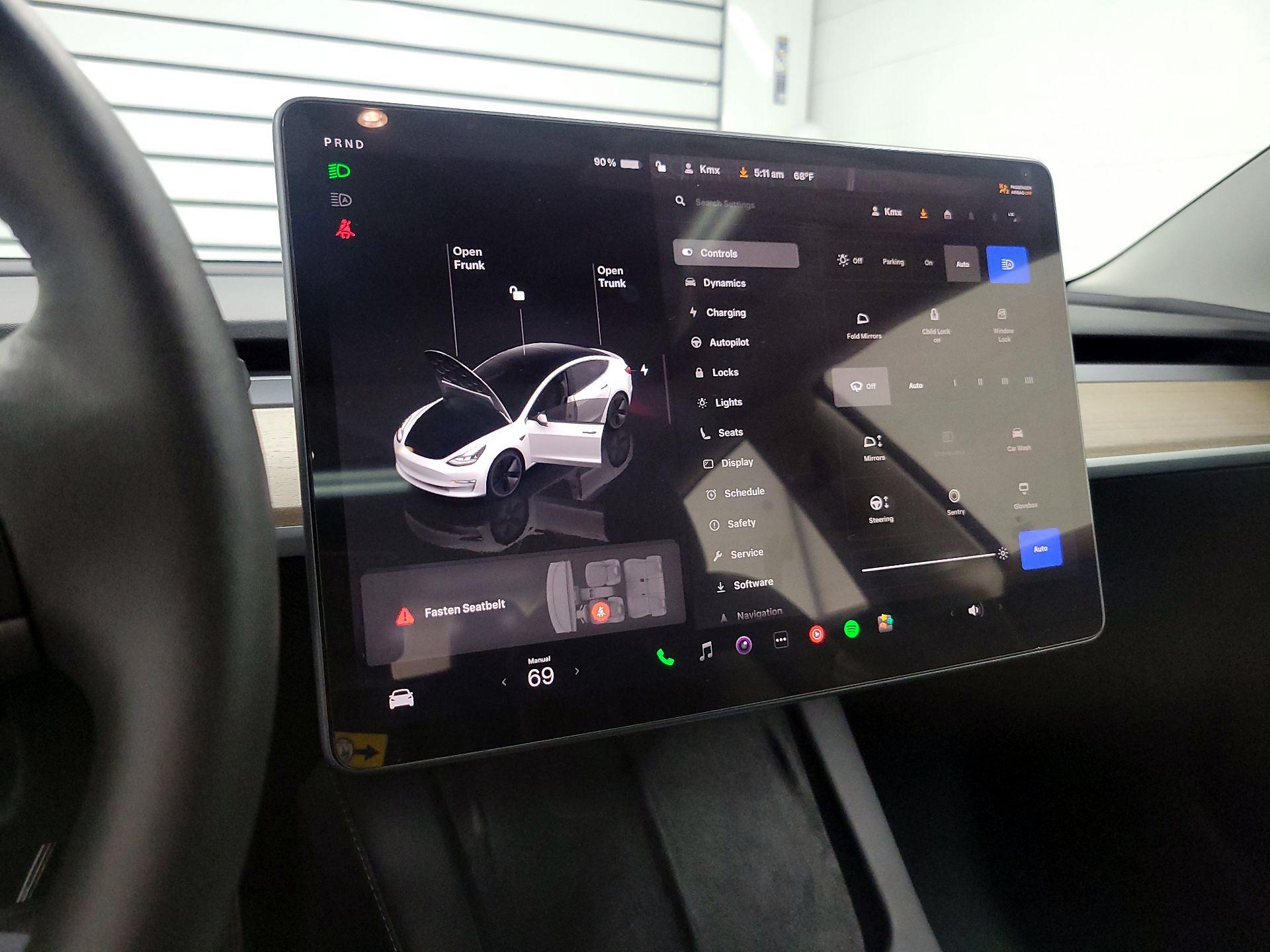 Thumbnail: 2023 Tesla Model 3 - 14