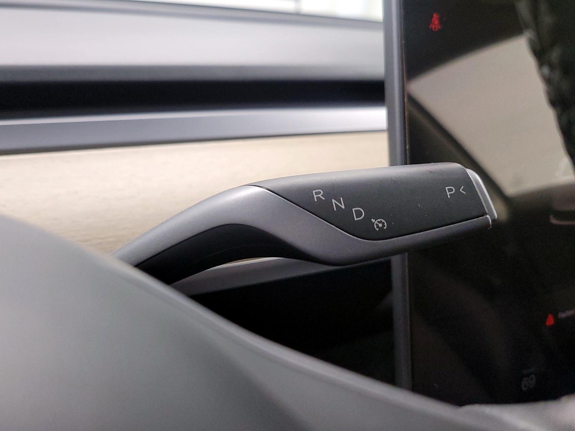 Thumbnail: 2023 Tesla Model 3 - 16