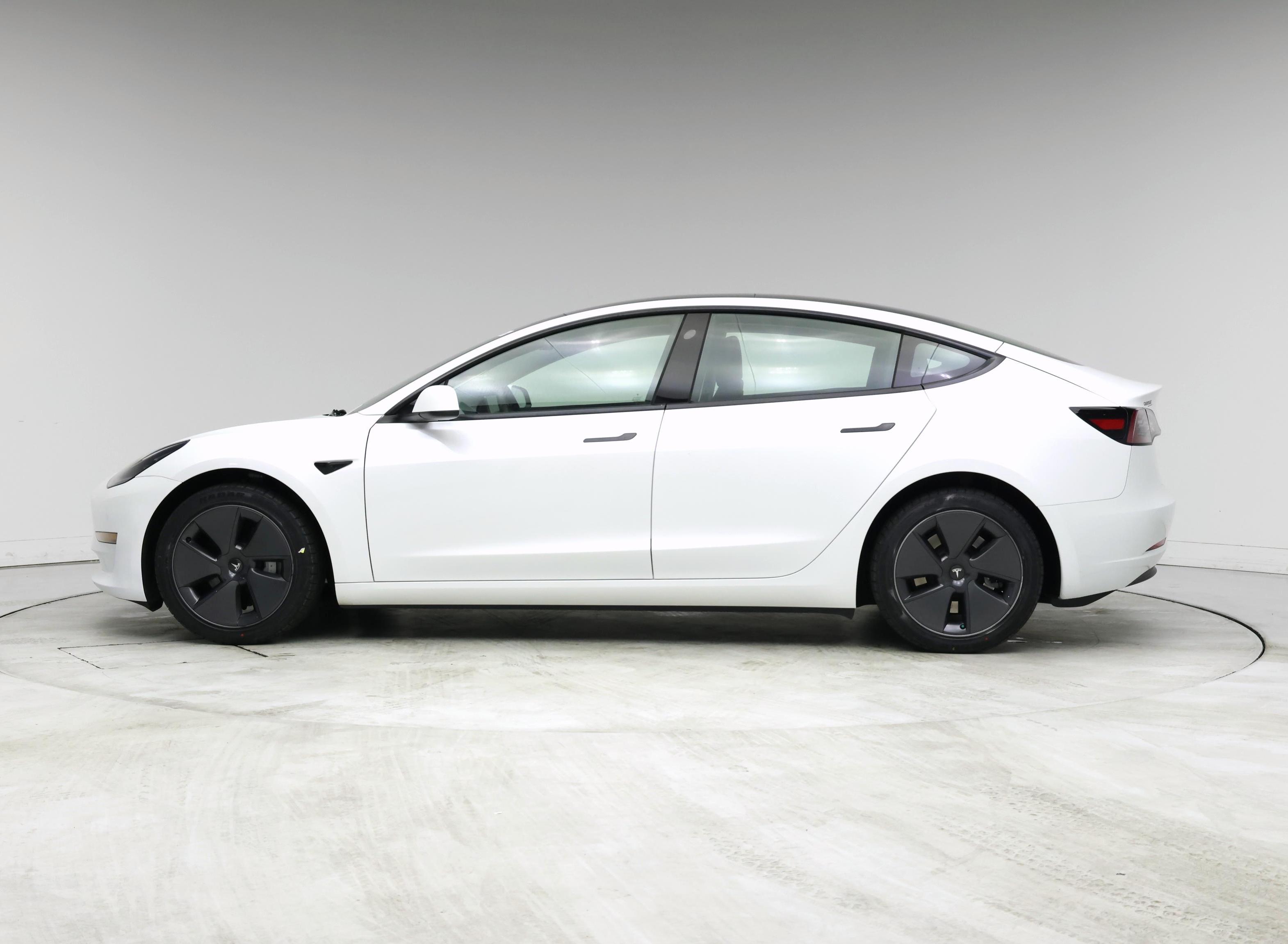 Thumbnail: 2023 Tesla Model 3 - 3