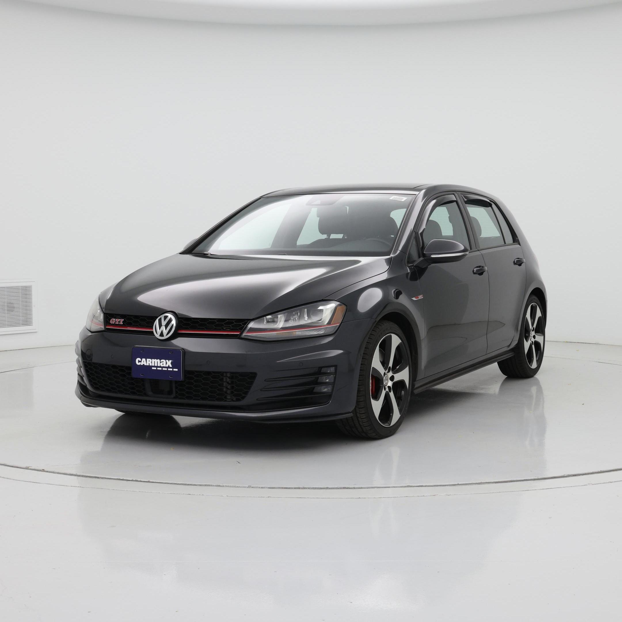 Thumbnail: 2016 Volkswagen Golf - 4