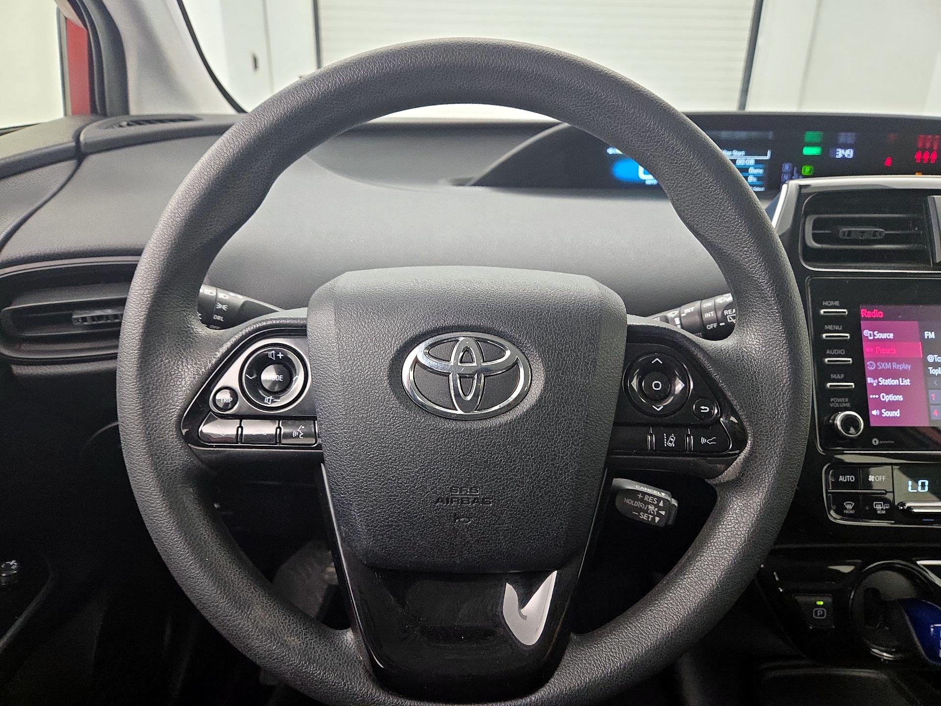 Thumbnail: 2021 Toyota Prius - 10