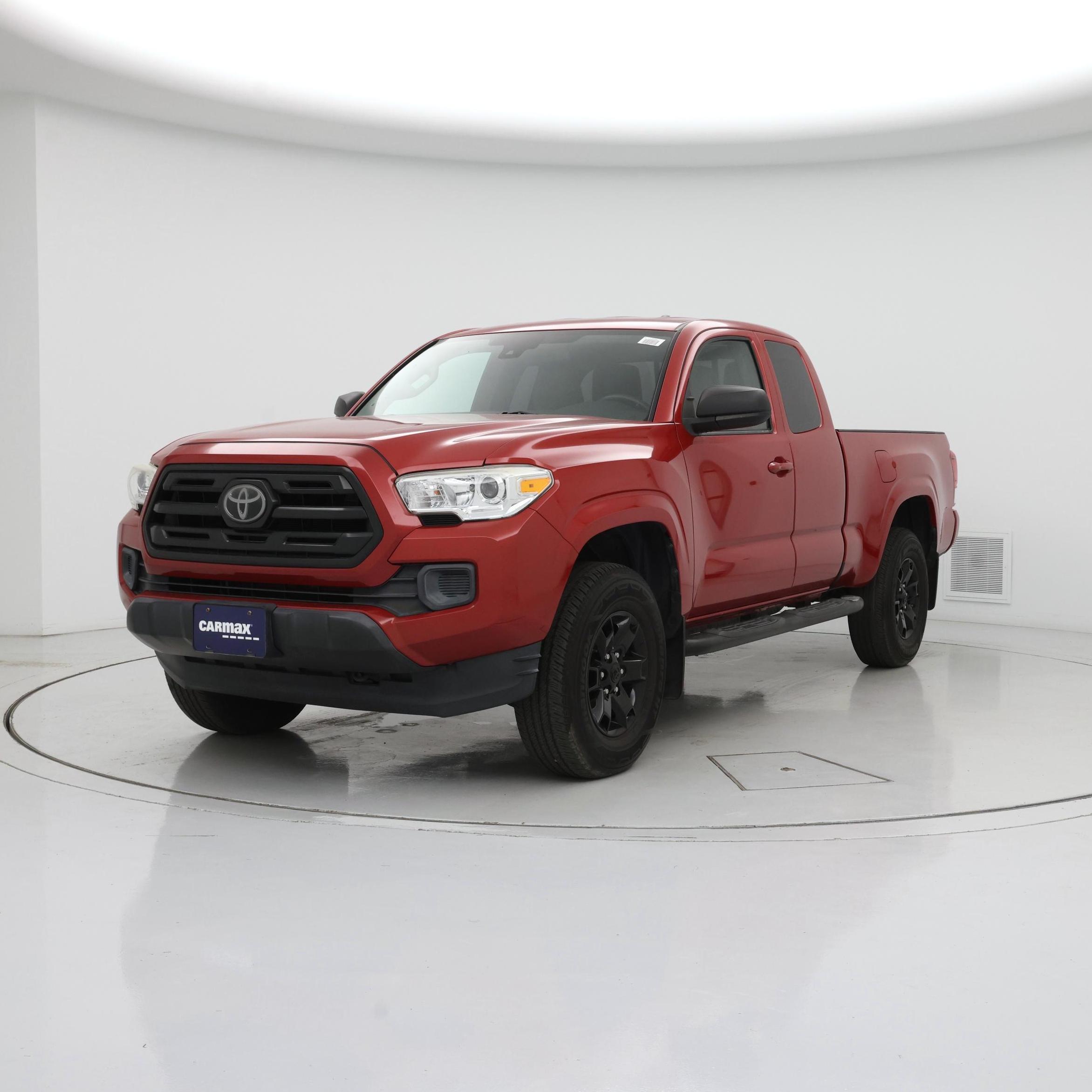 Thumbnail: 2018 Toyota Tacoma - 4
