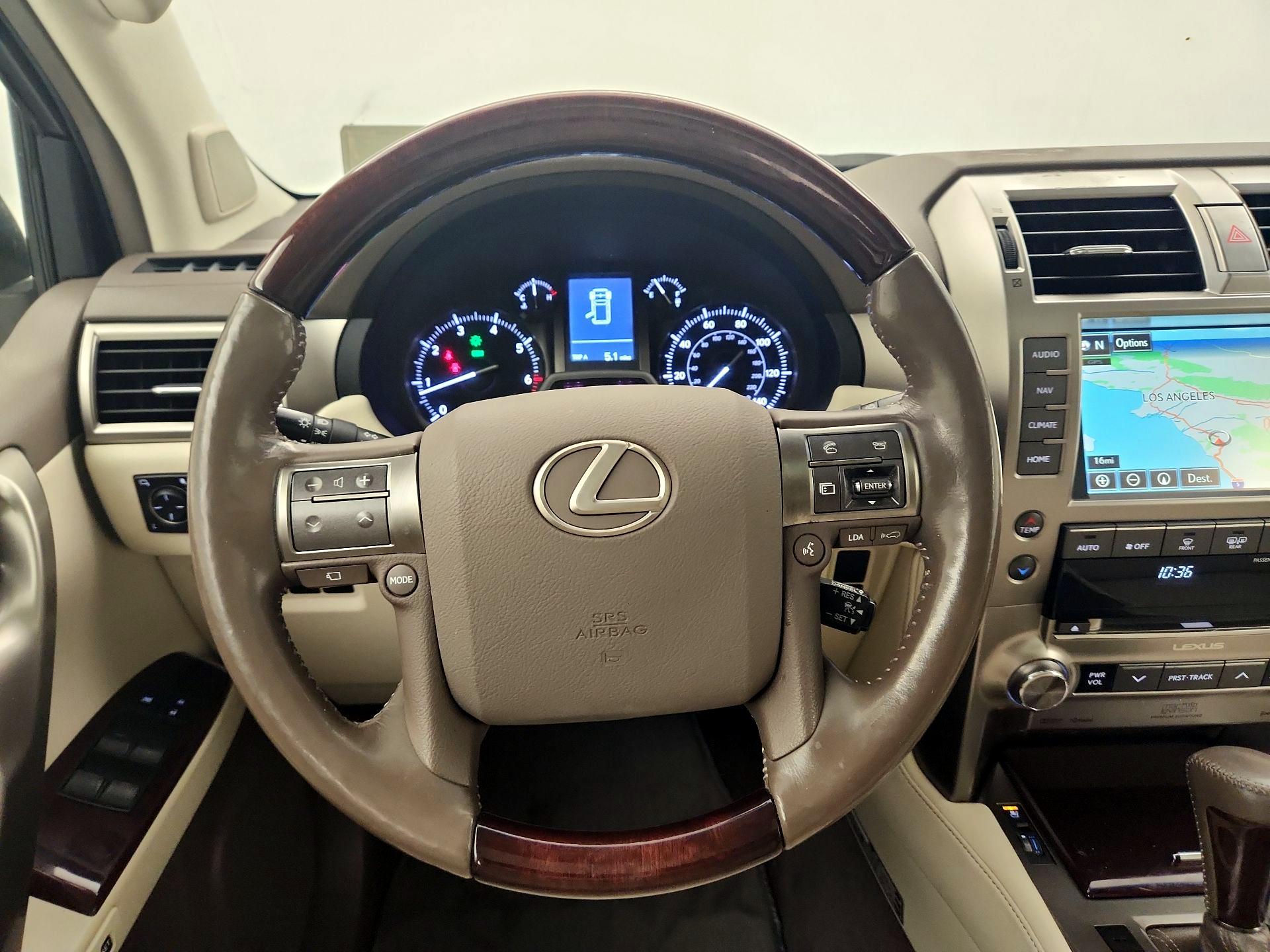 Thumbnail: 2018 Lexus GX - 10