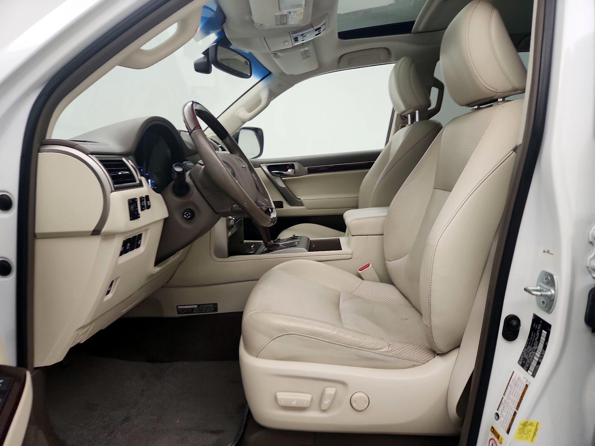 Thumbnail: 2018 Lexus GX - 11