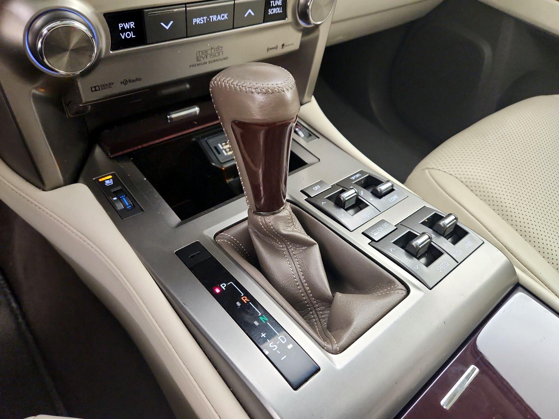 Thumbnail: 2018 Lexus GX - 18