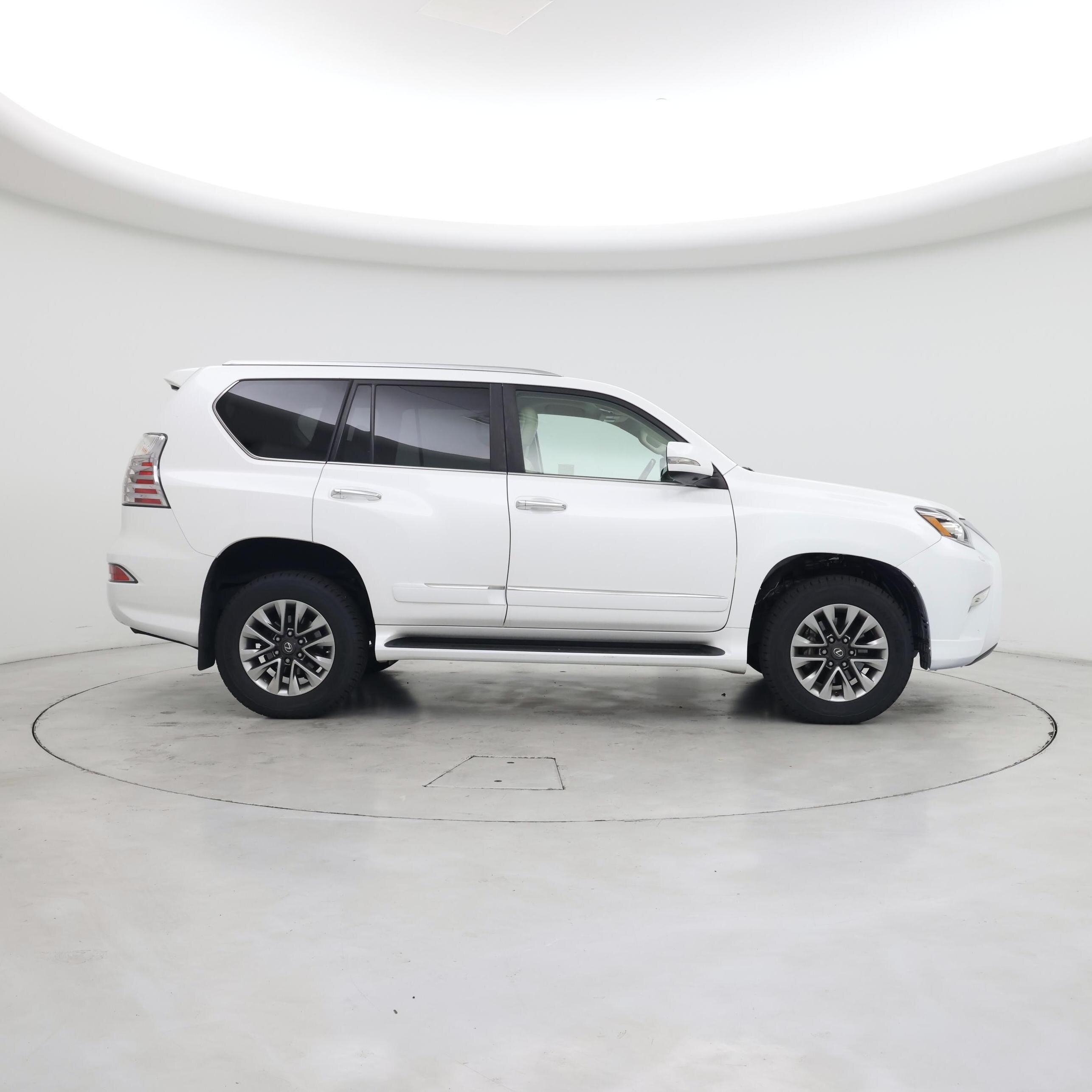 Thumbnail: 2018 Lexus GX - 7