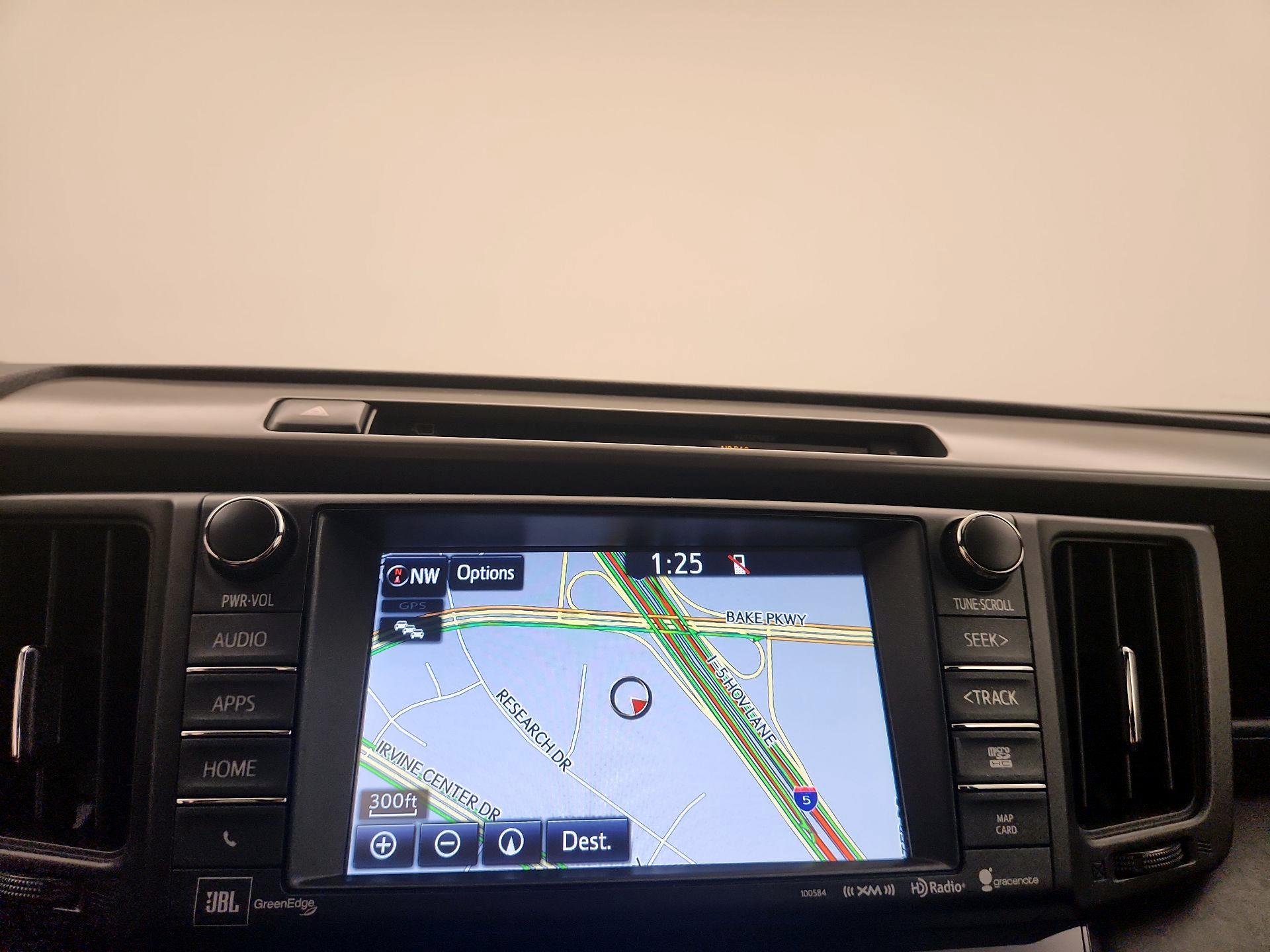 Thumbnail: 2016 Toyota RAV4 - 14