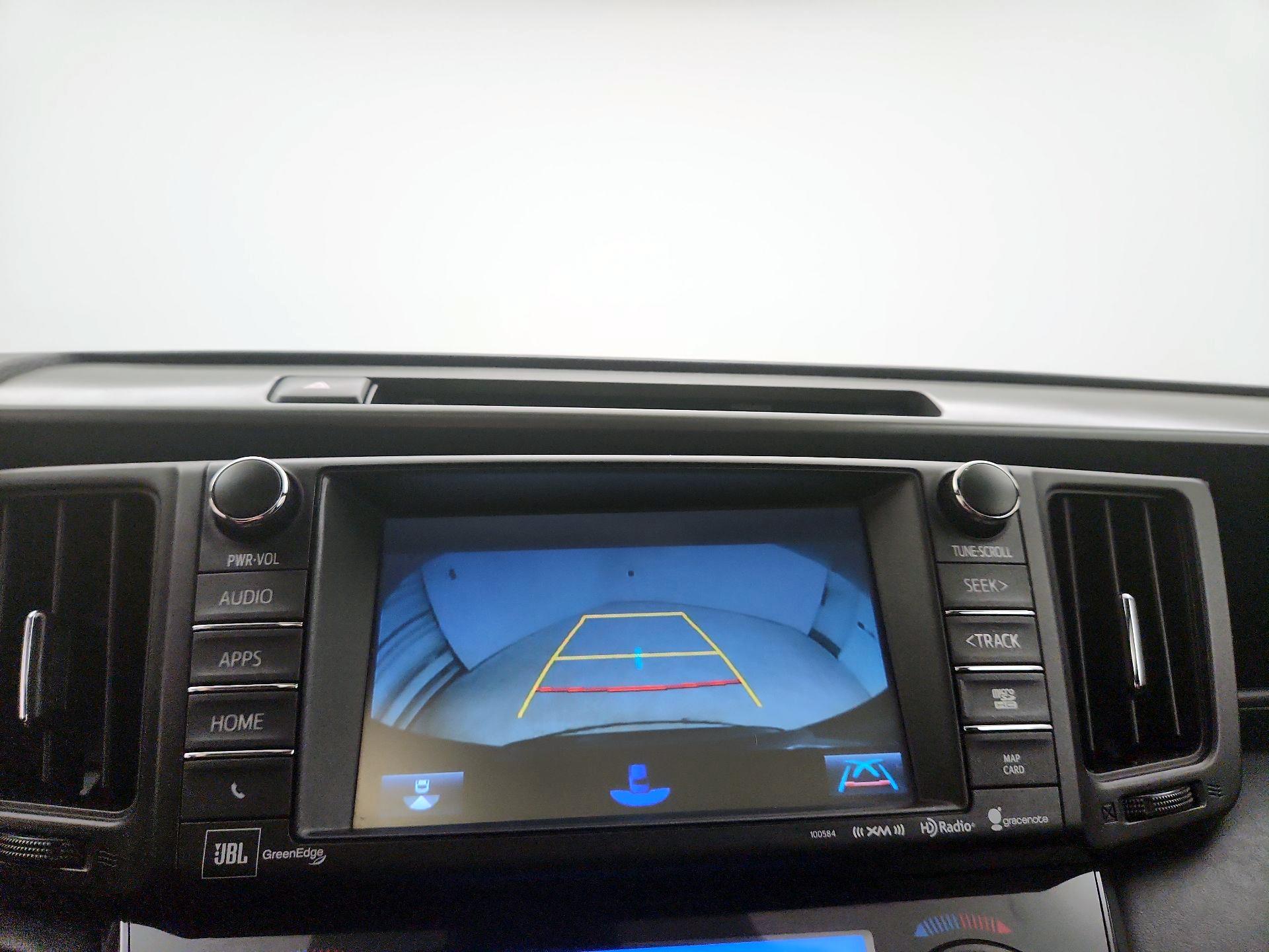 Thumbnail: 2016 Toyota RAV4 - 15