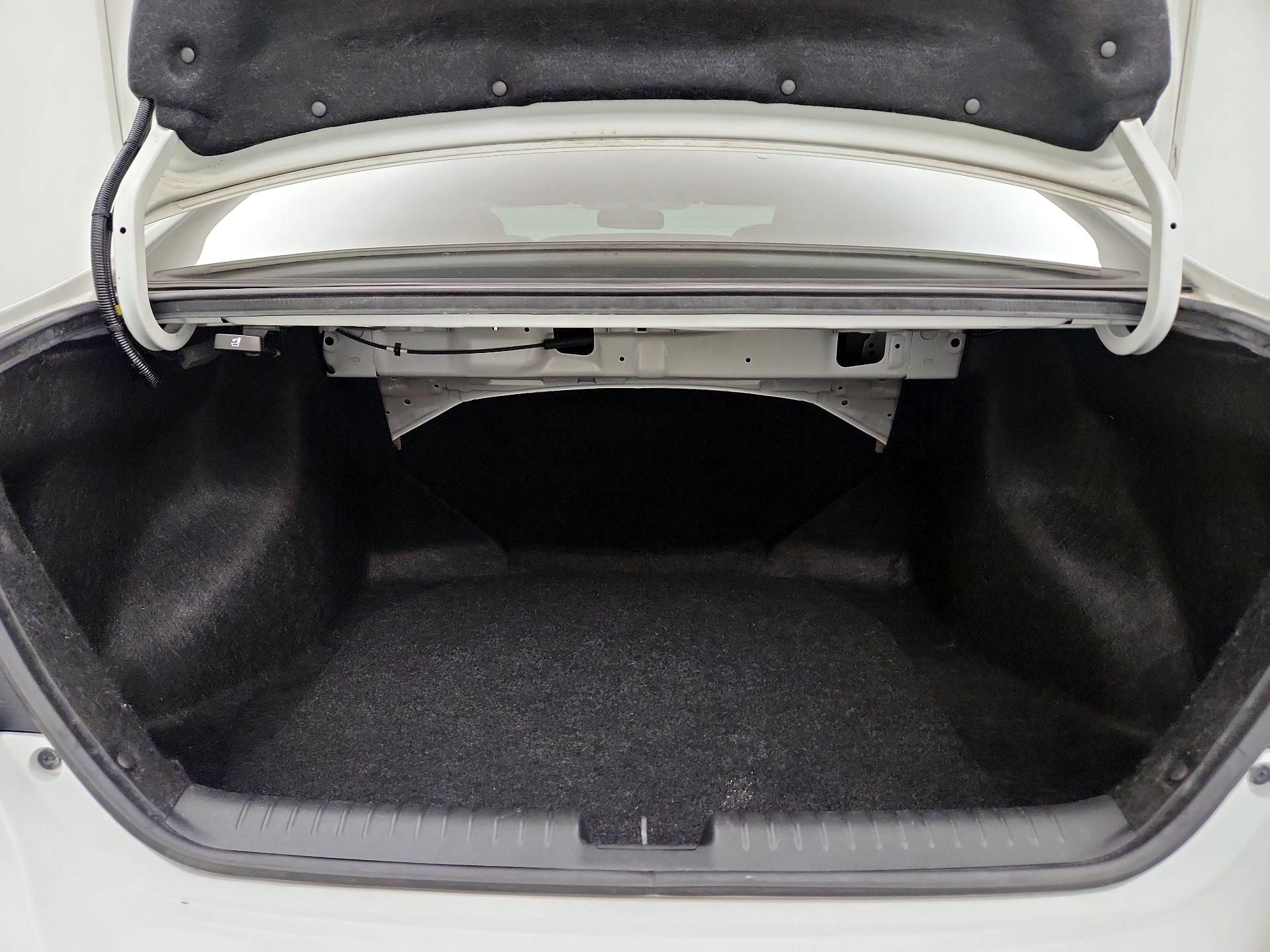 Thumbnail: 2015 Honda Civic - 20