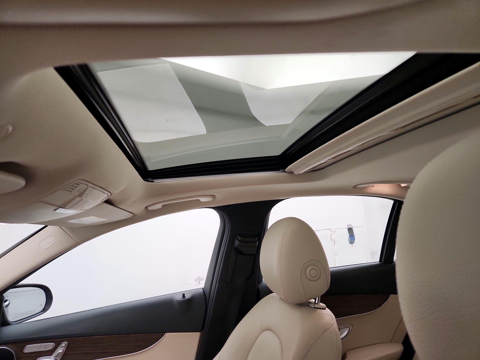 Thumbnail: 2019 Mercedes-Benz C-Class - 19