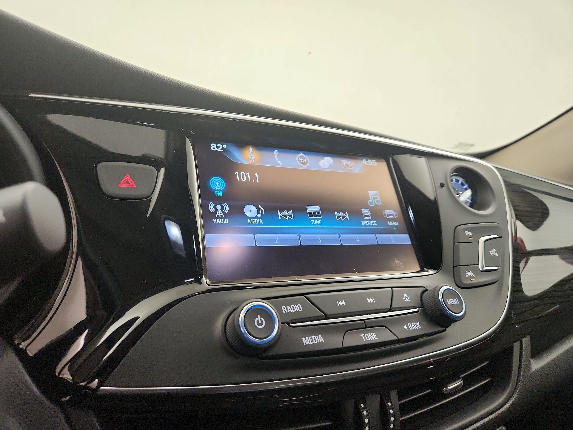 Thumbnail: 2018 Buick Envision - 16