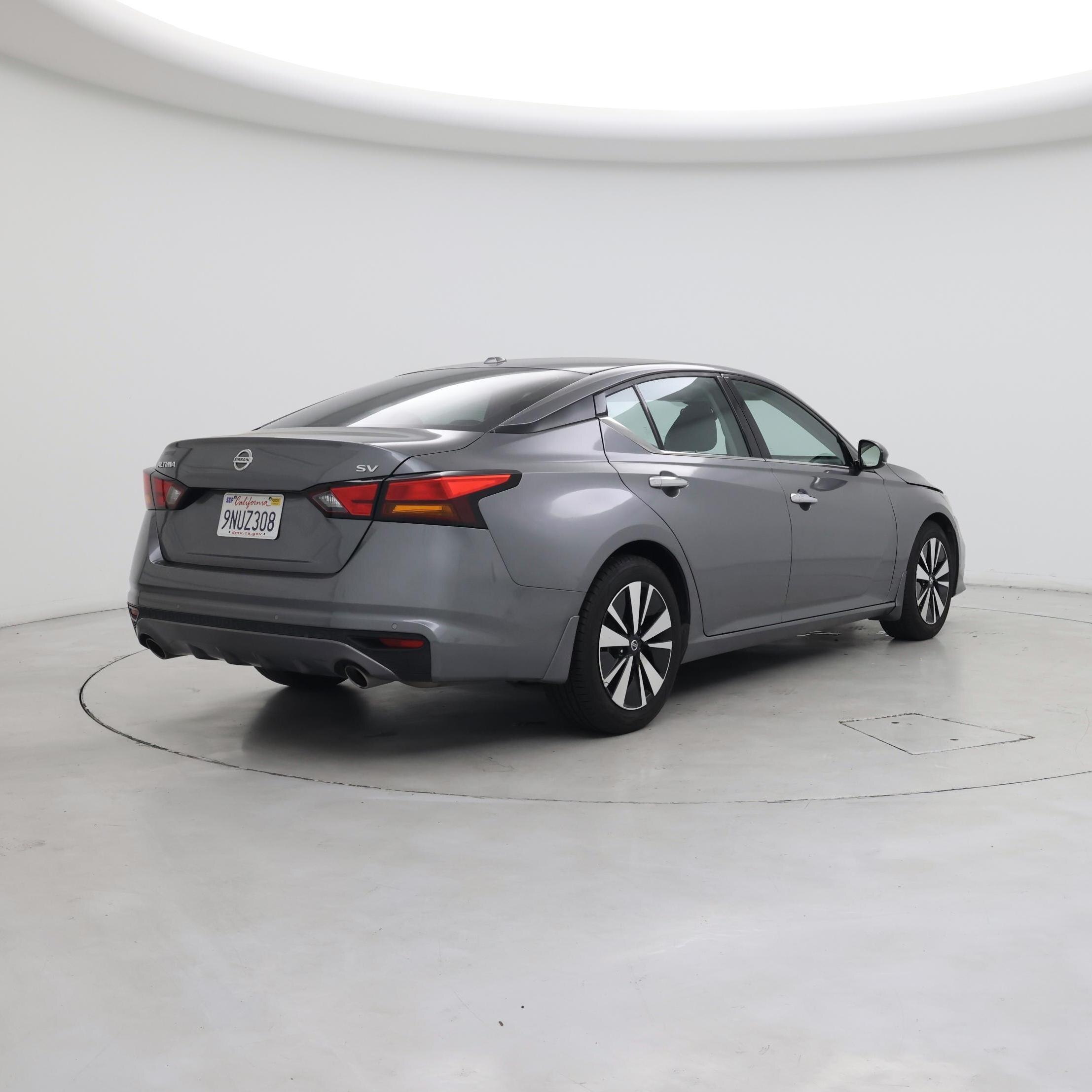 Thumbnail: 2020 Nissan Altima - 8