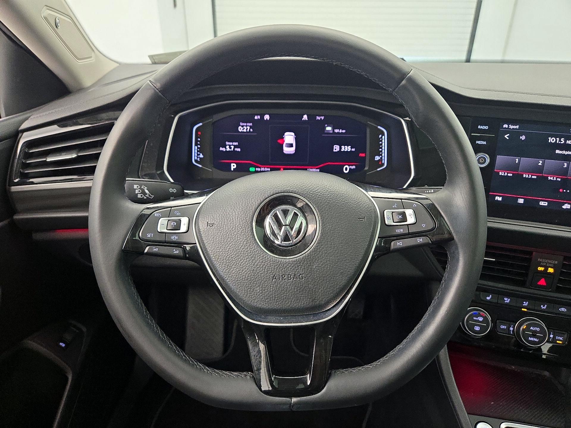 Thumbnail: 2019 Volkswagen Jetta - 10