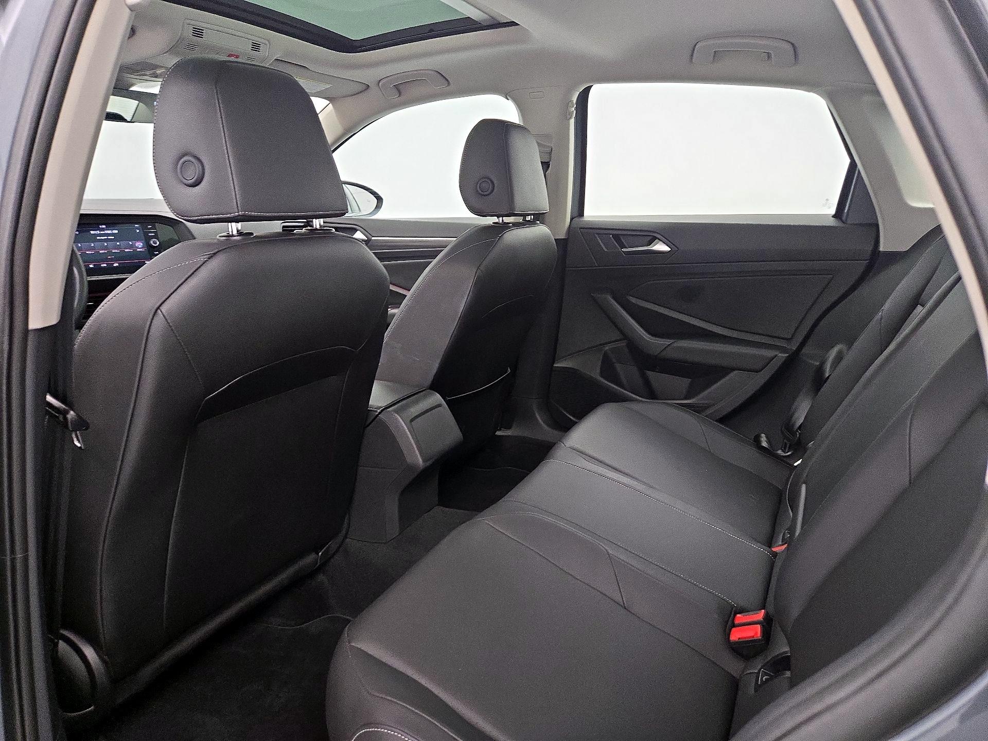 Thumbnail: 2019 Volkswagen Jetta - 20
